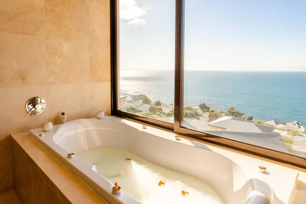 Bathroom in Aqua Terra Boutique Guesthouse - Simon's Town, Cape Town