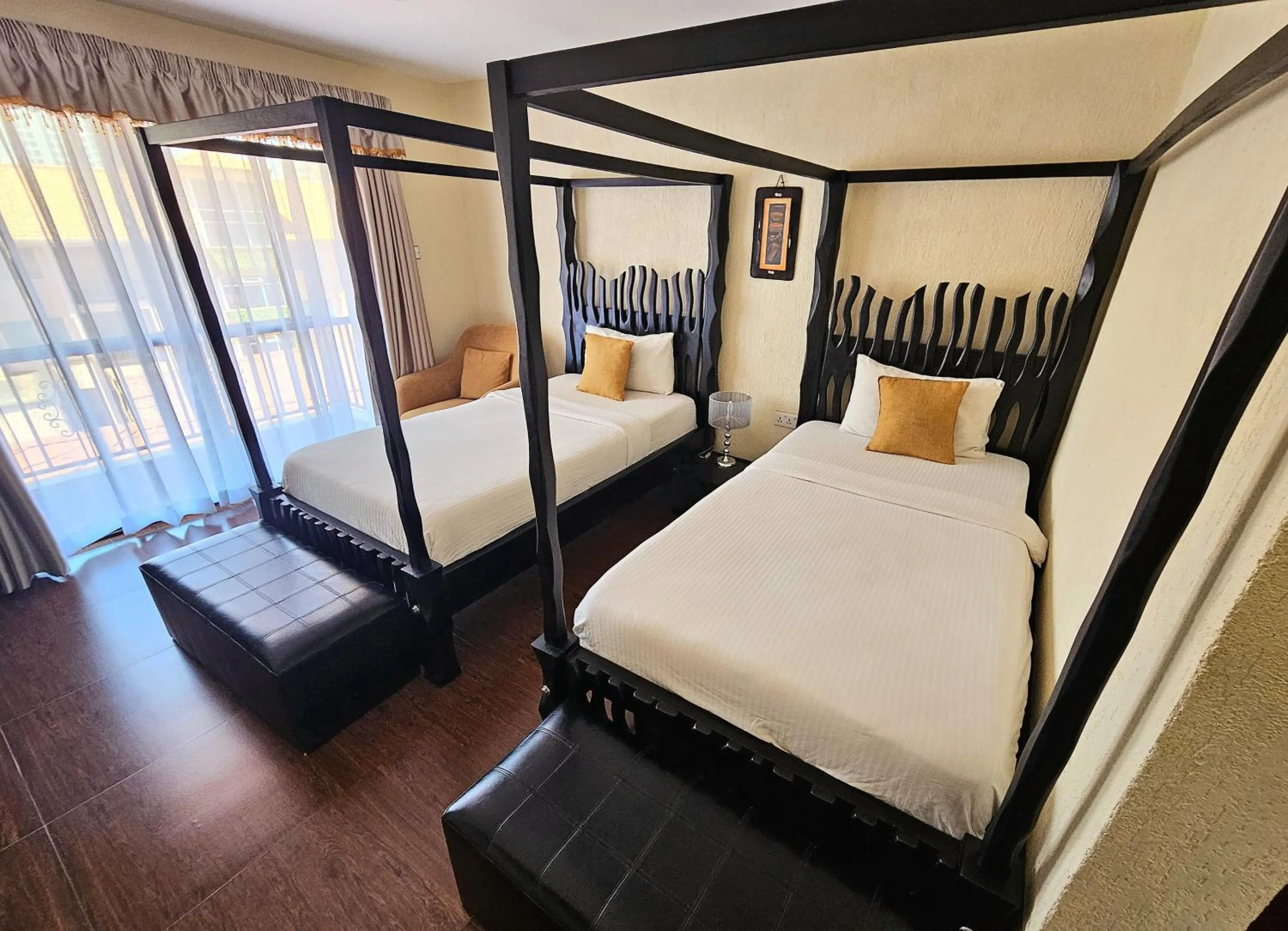 Bedroom, Bed in Progressive Park Hotel