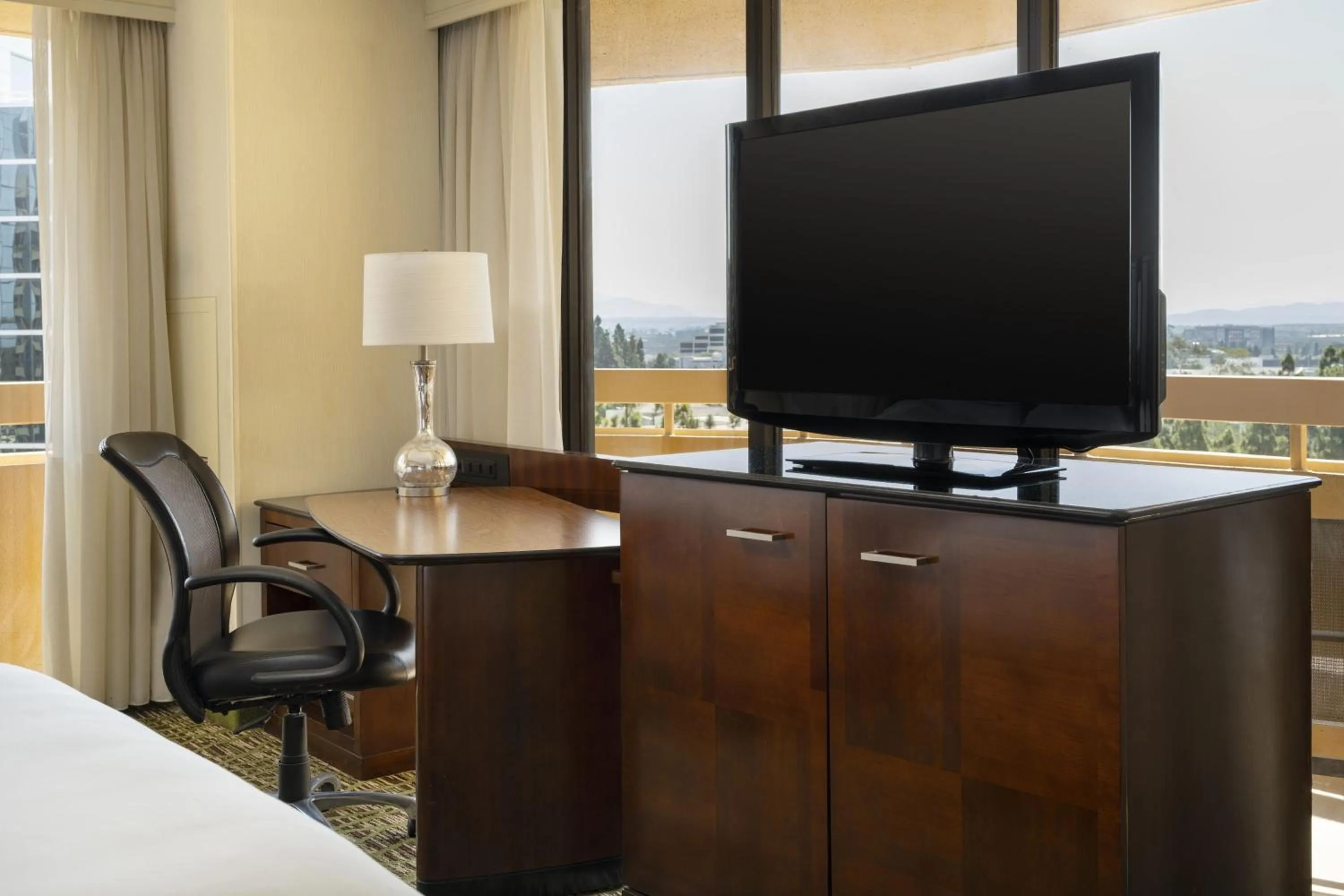 Photo of the whole room in San Diego Marriott La Jolla