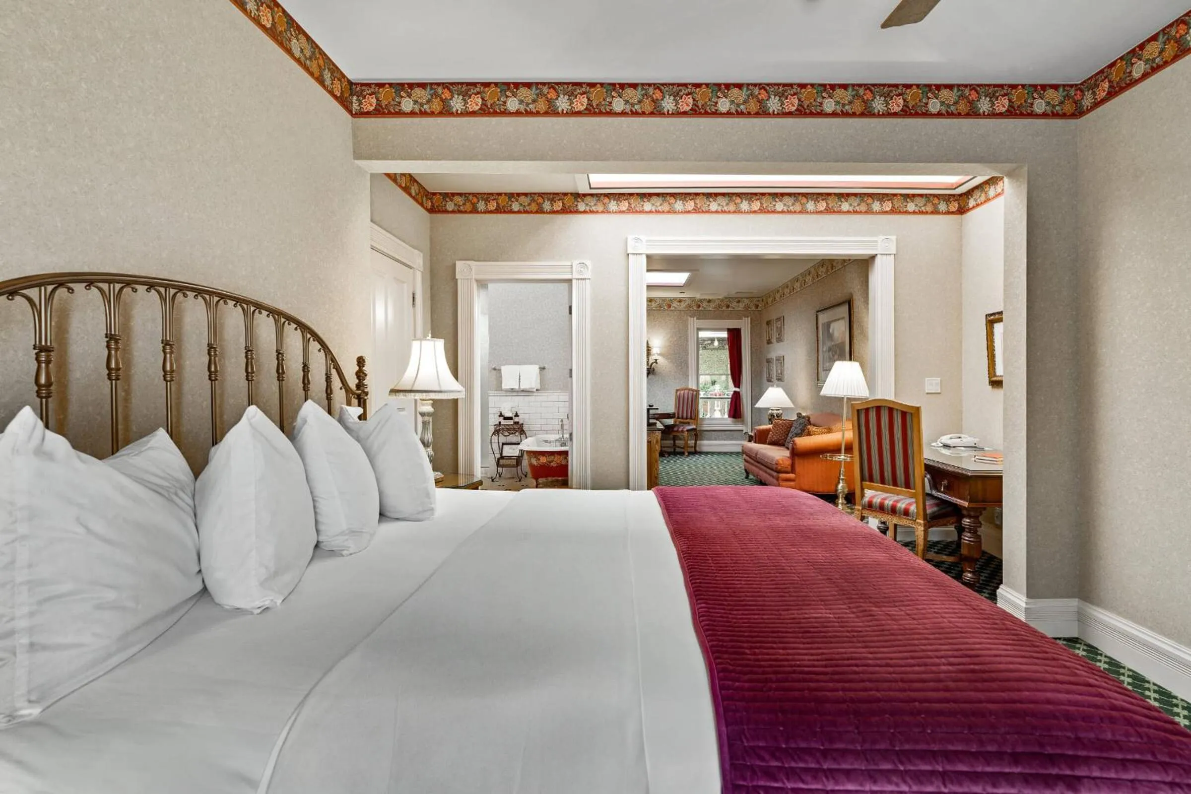 Bed in Beaumont Hotel and Spa - Adults Only