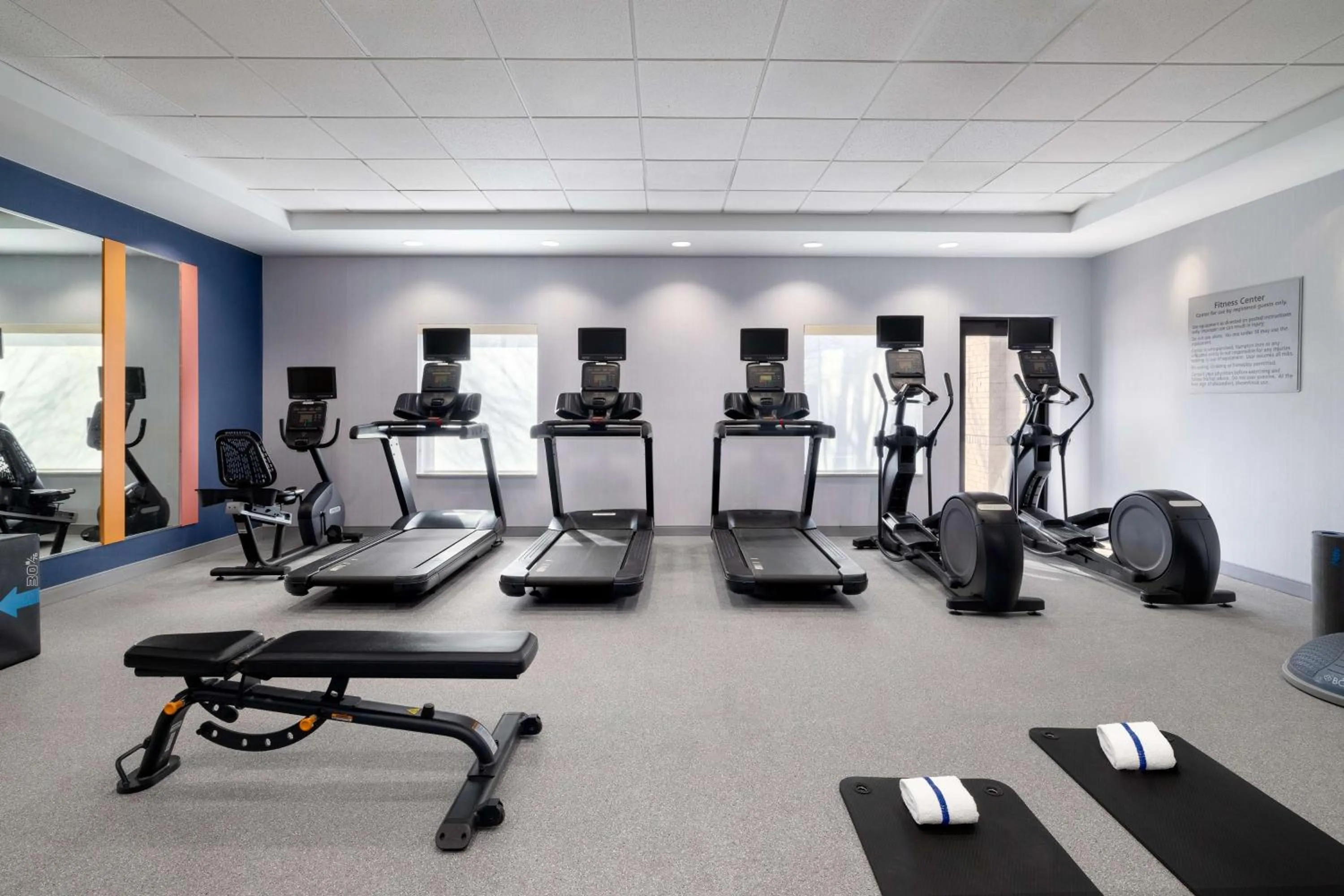 Fitness centre/facilities in Hampton Inn & Suites Columbia South Fort Meade Area