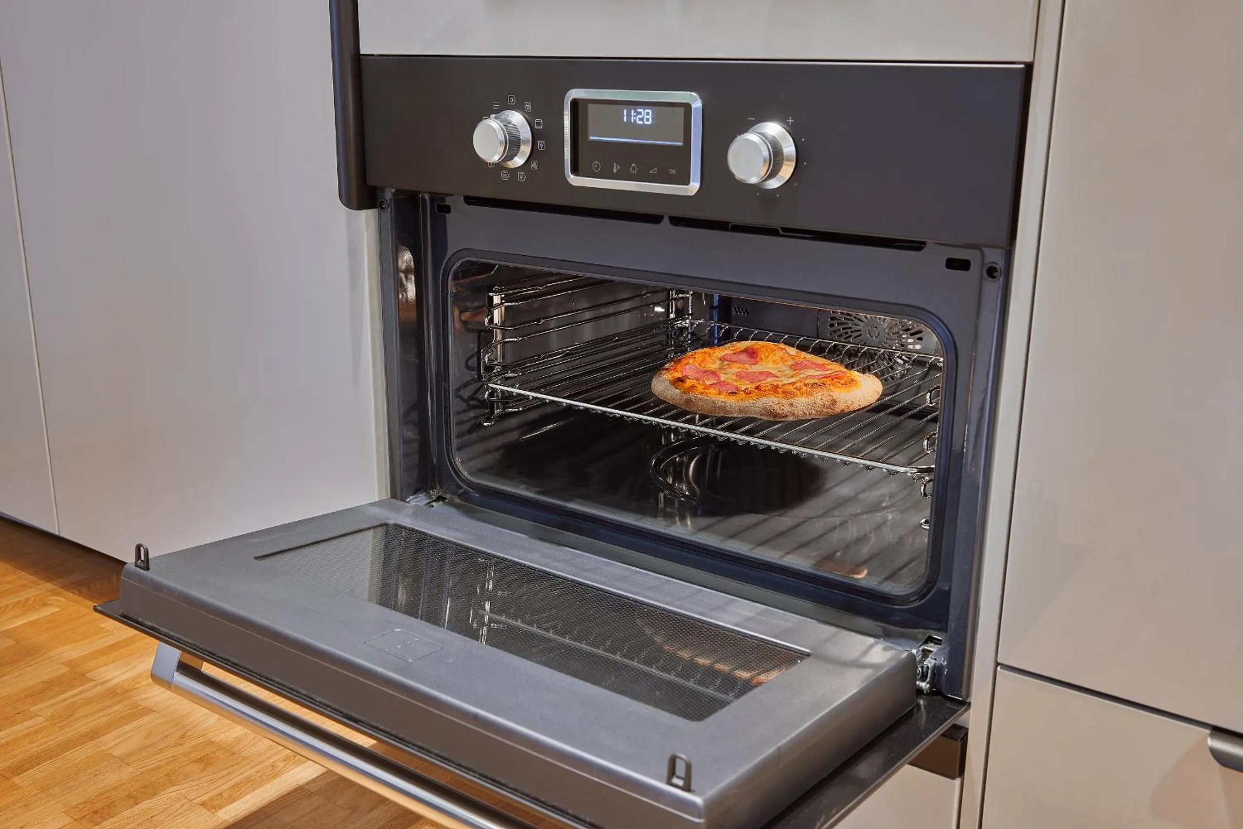 Kitchen or kitchenette in SEEGER Living Comfort Downtown