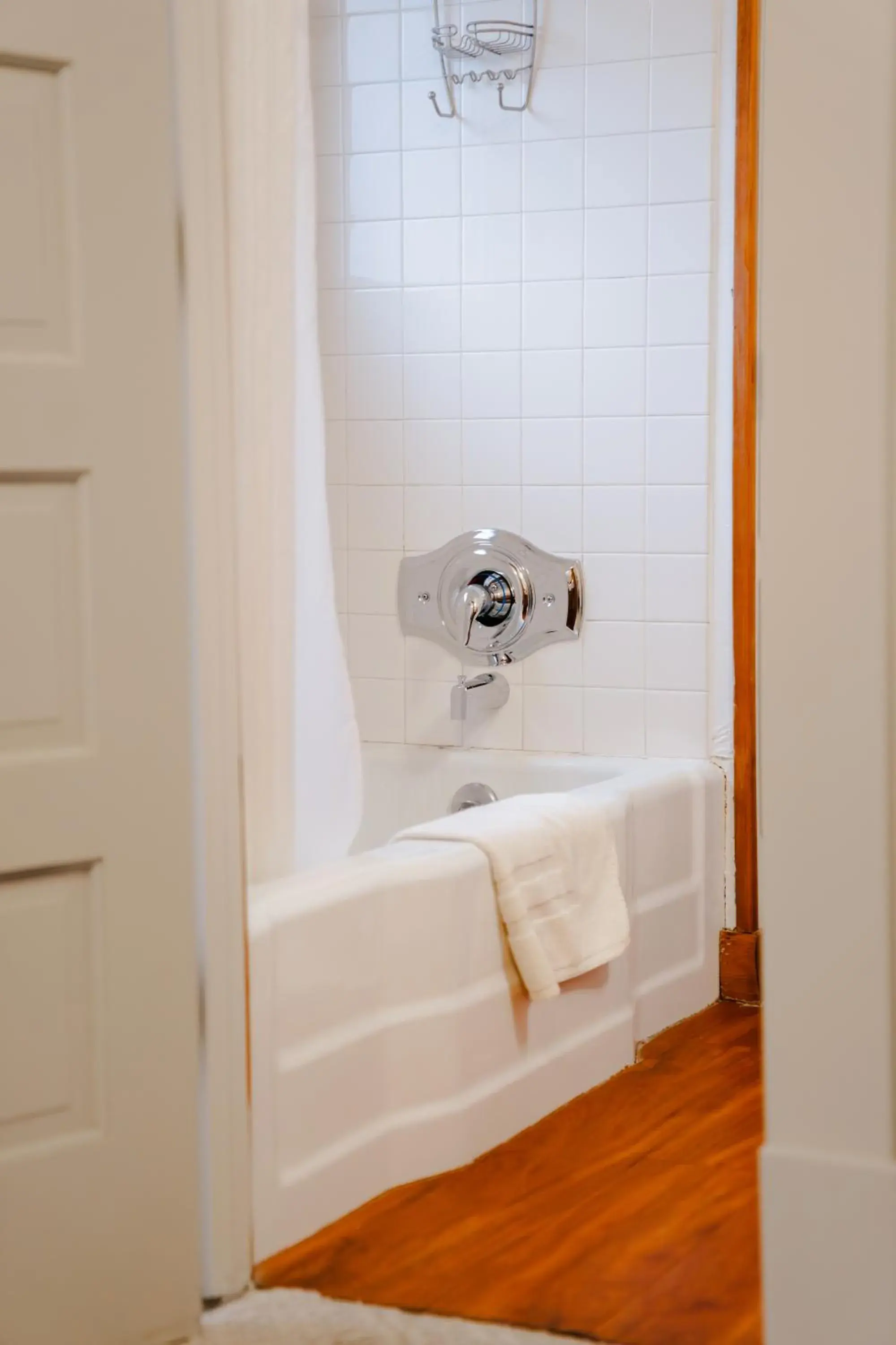 Queen Suite in Greenbriar Inn Queen Suite in Greenbriar Inn