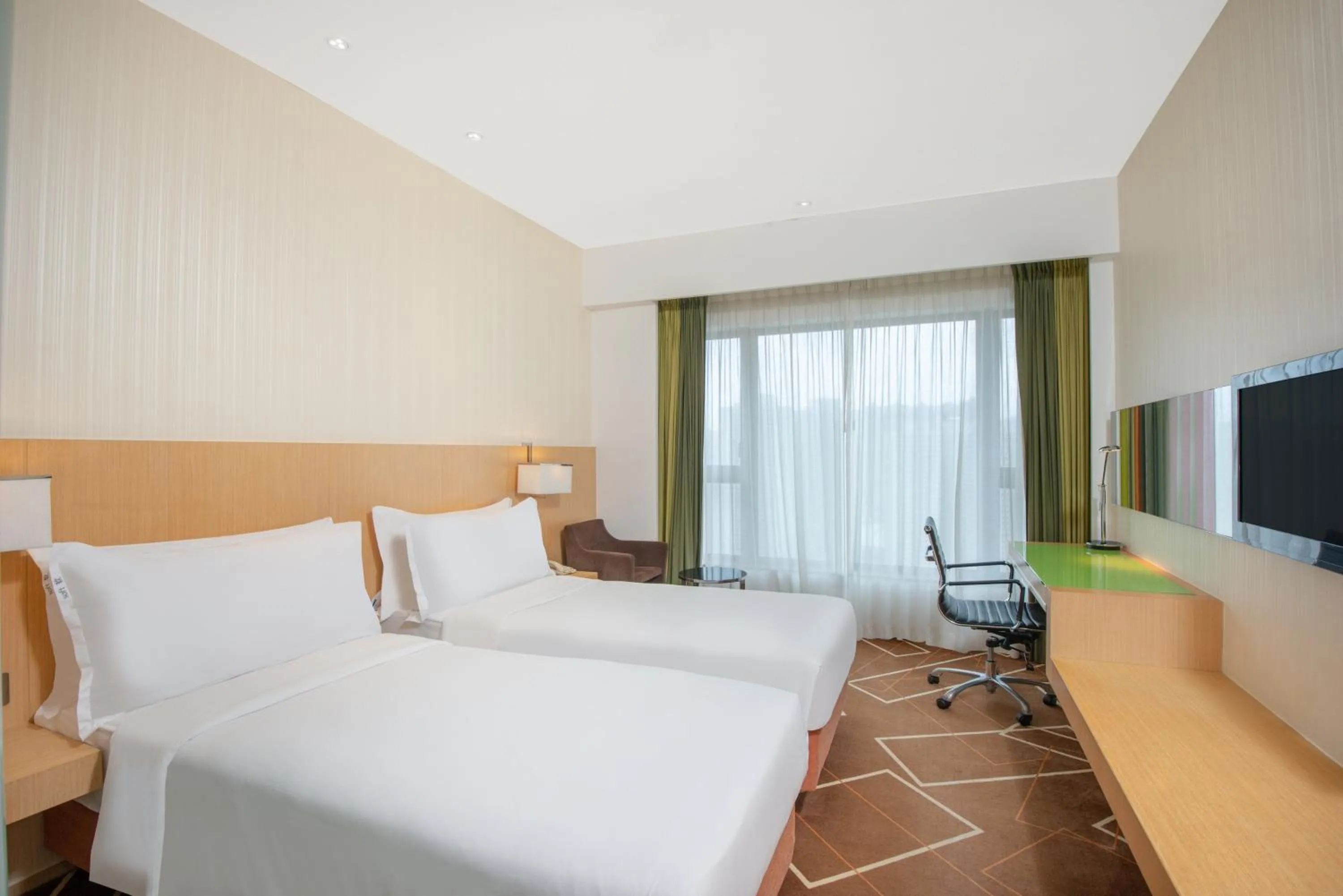 Photo of the whole room in Holiday Inn Express Hong Kong Kowloon East, an IHG Hotel