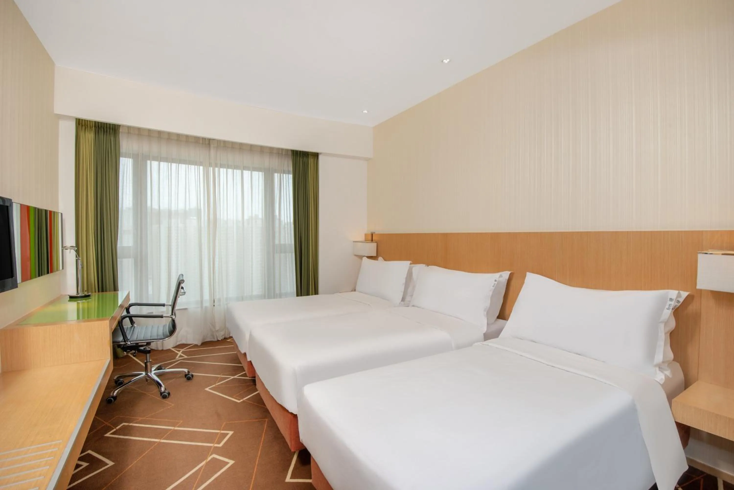 Photo of the whole room in Holiday Inn Express Hong Kong Kowloon East, an IHG Hotel