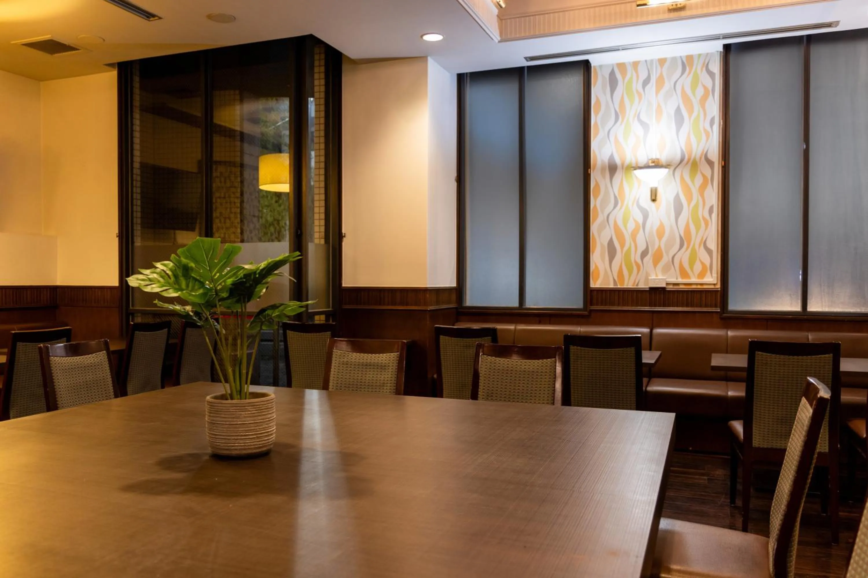 Lounge or bar in Hotel Wing International Shonan Fujisawa