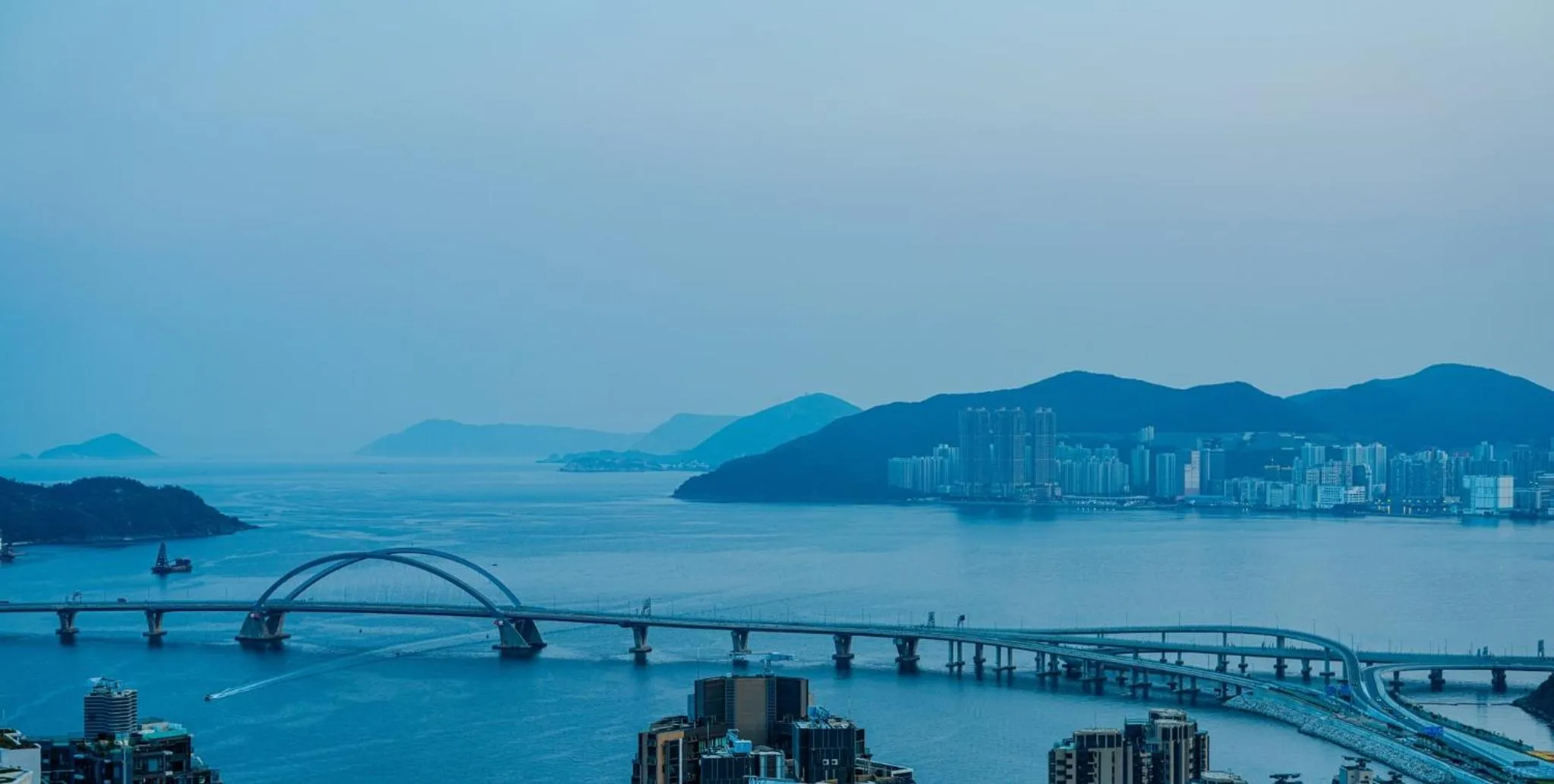 Nearby landmark in Crowne Plaza Hong Kong Kowloon East by IHG