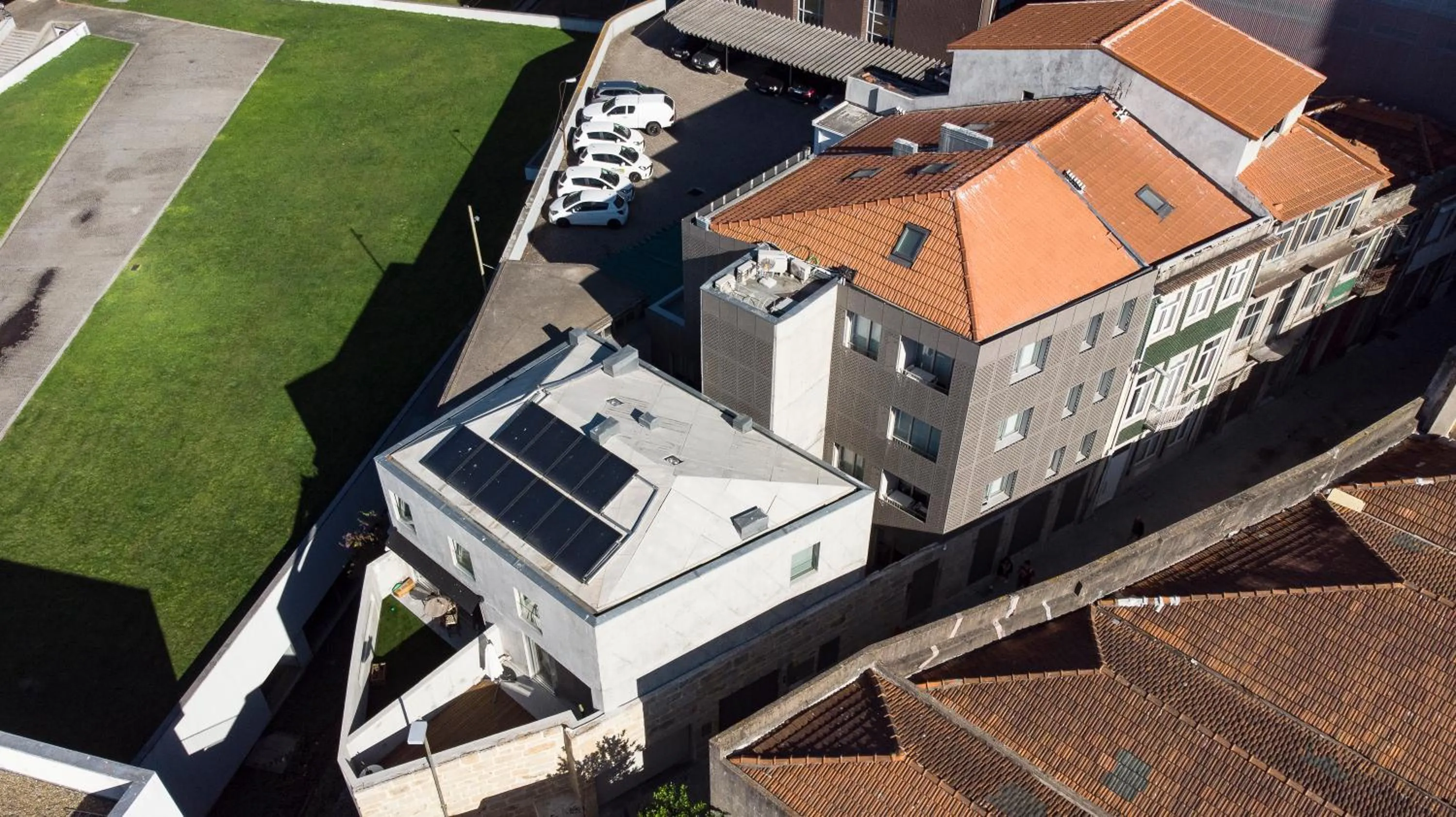 Bird's eye view in PortoSoul Trindade