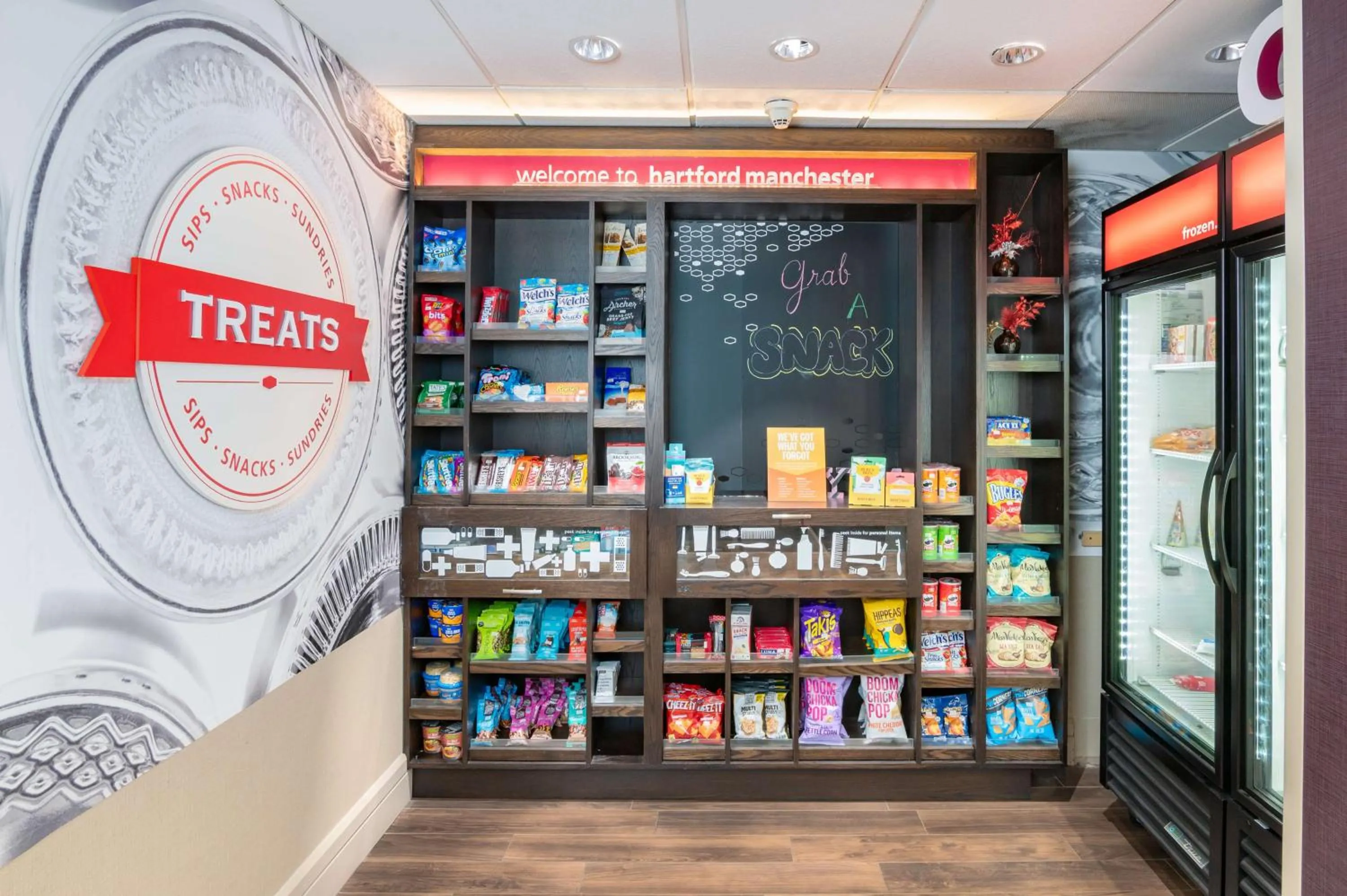 Restaurant/places to eat in Hampton Inn & Suites Hartford-Manchester