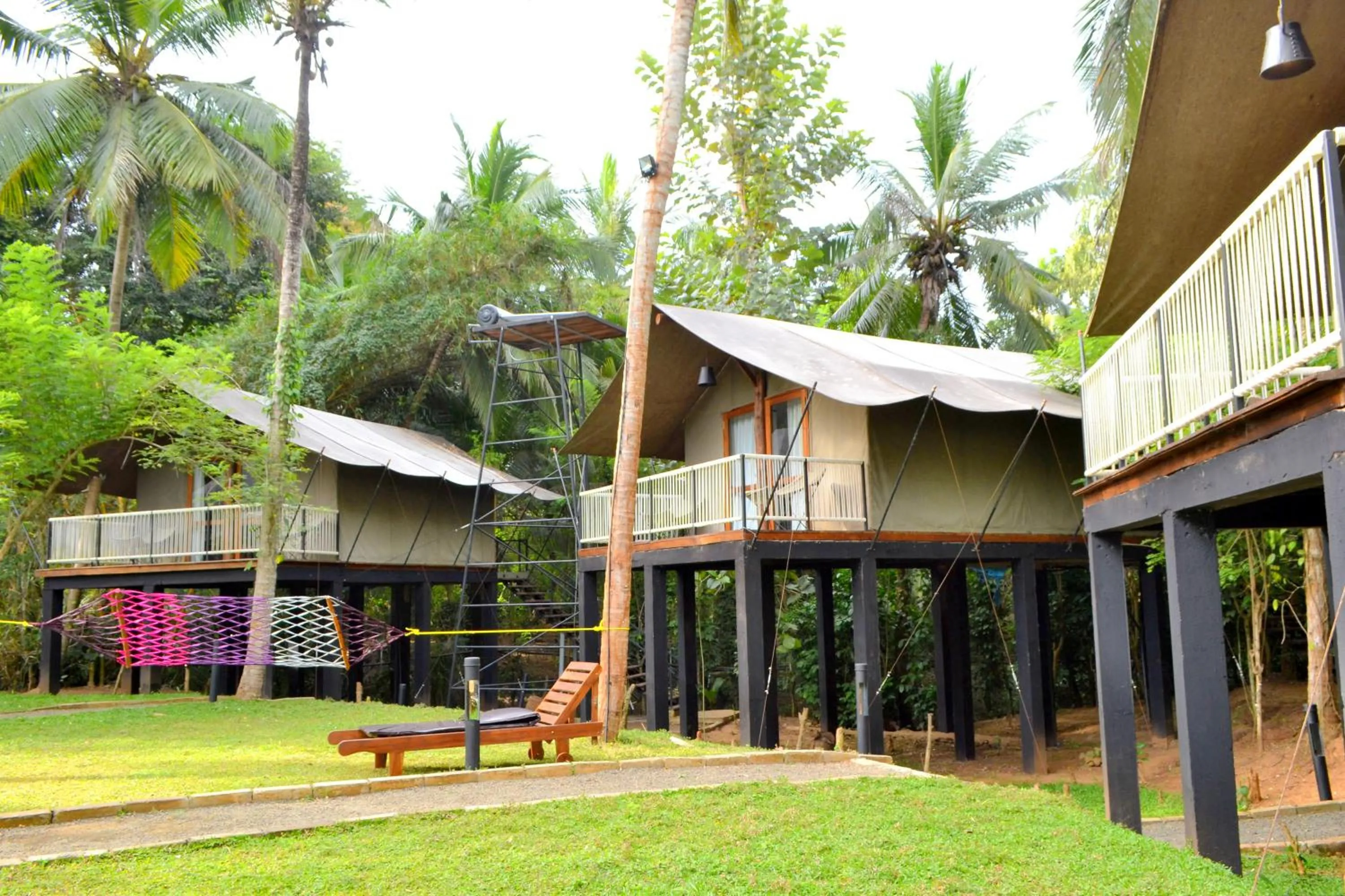 Lake view in Kottawatta Village