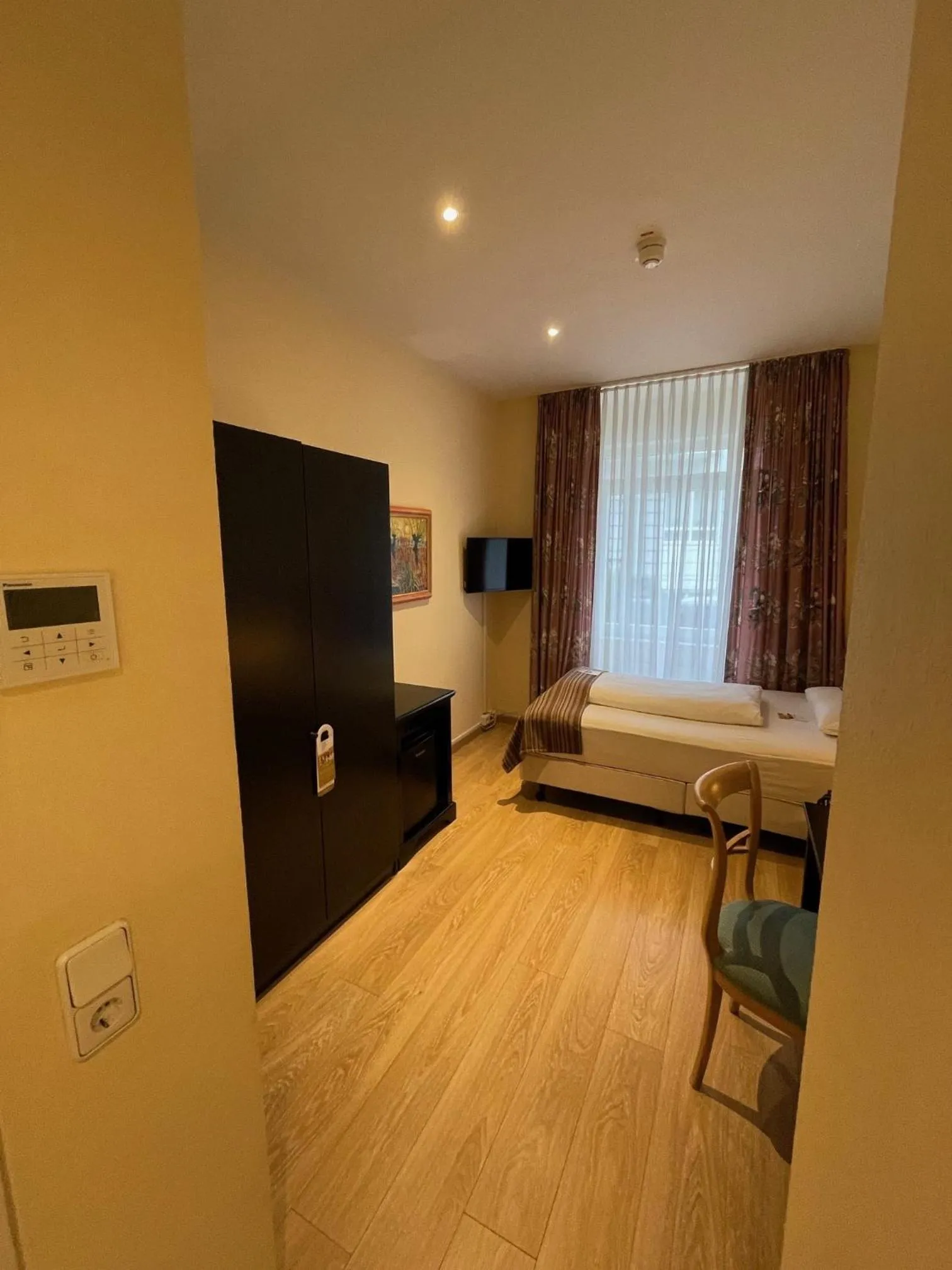 Bed in Hotel Am Mühlenteich