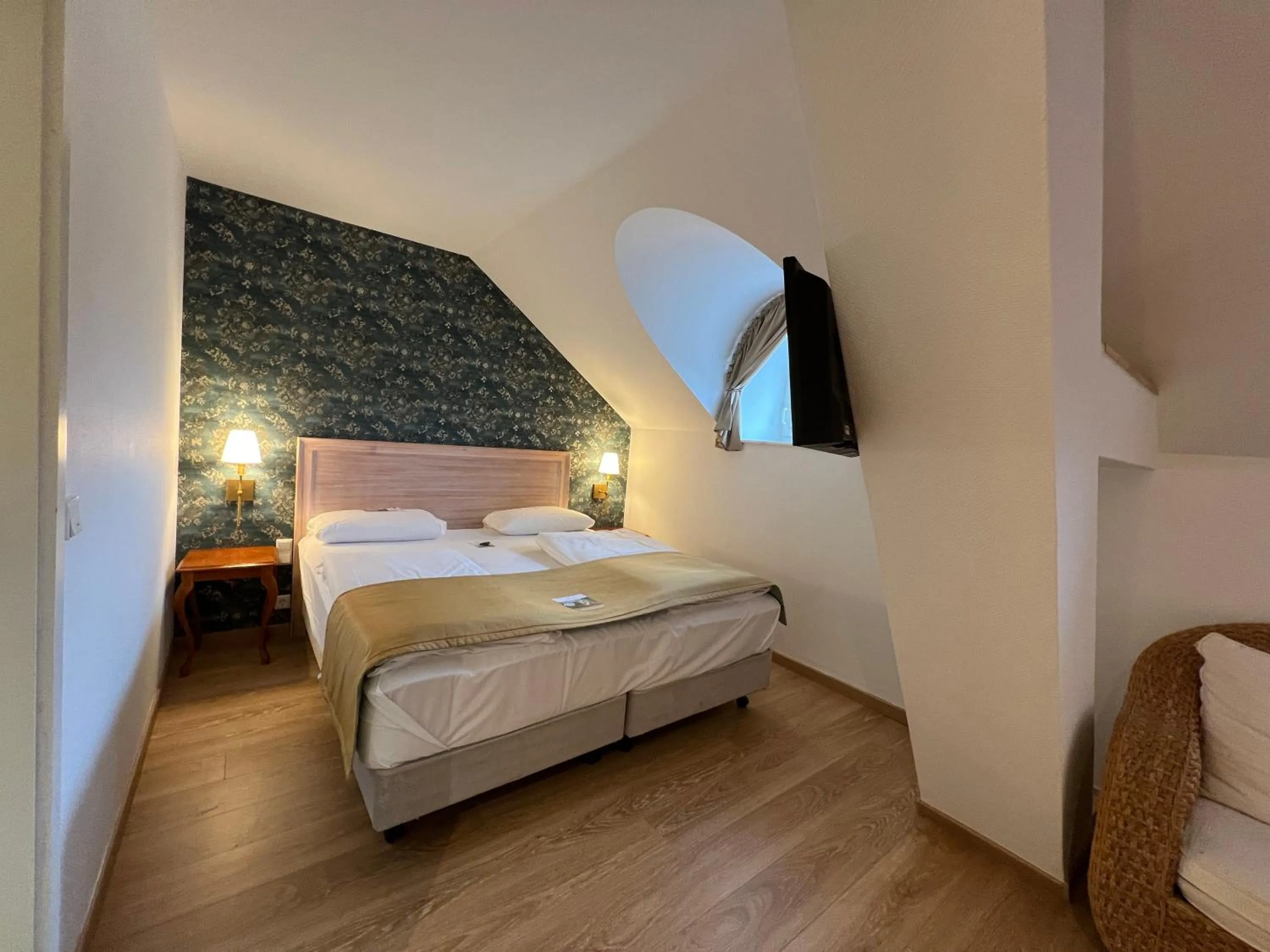 Property building, Bed in Hotel Am Mühlenteich