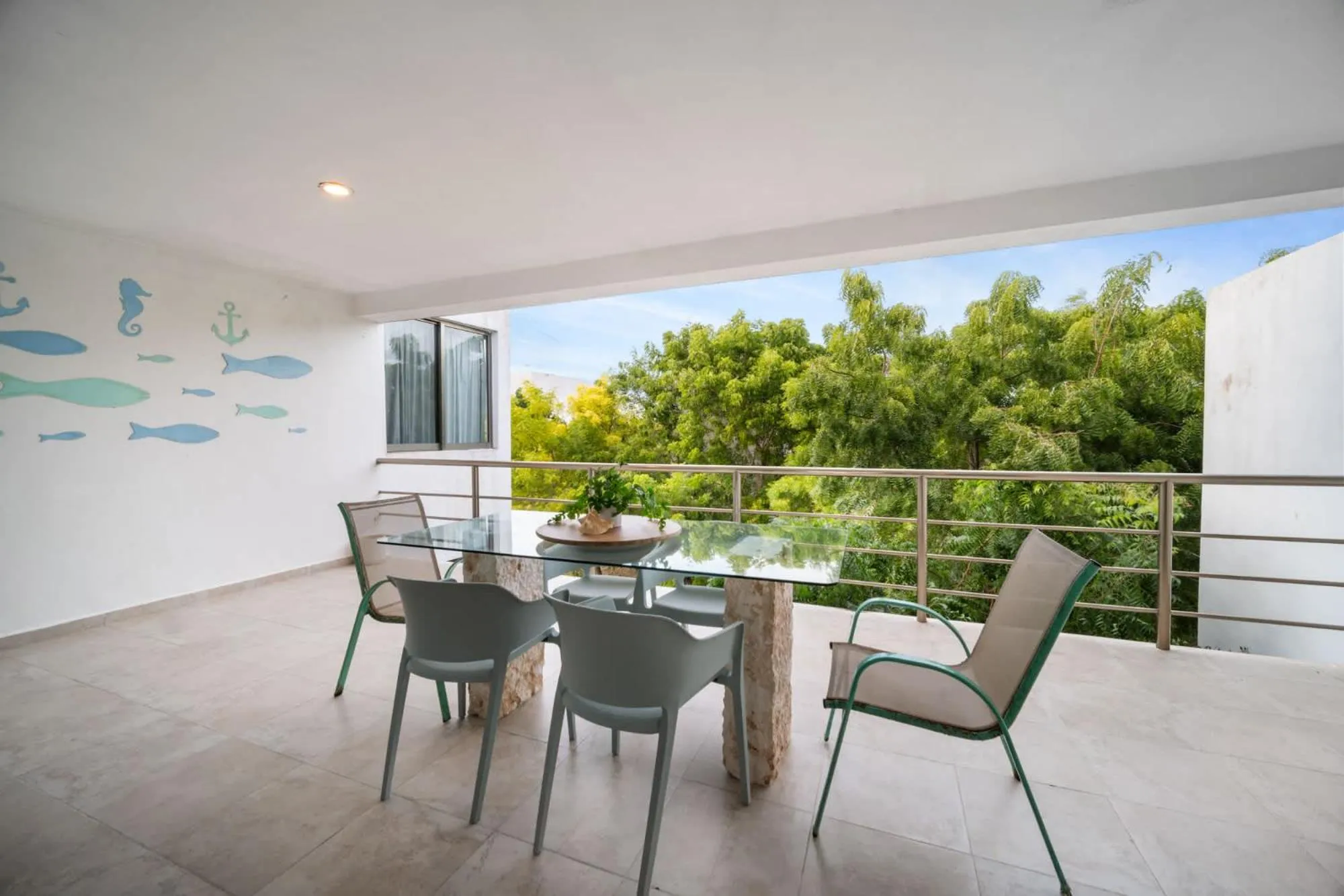 San Bruno TROPICAL Villa With POOL