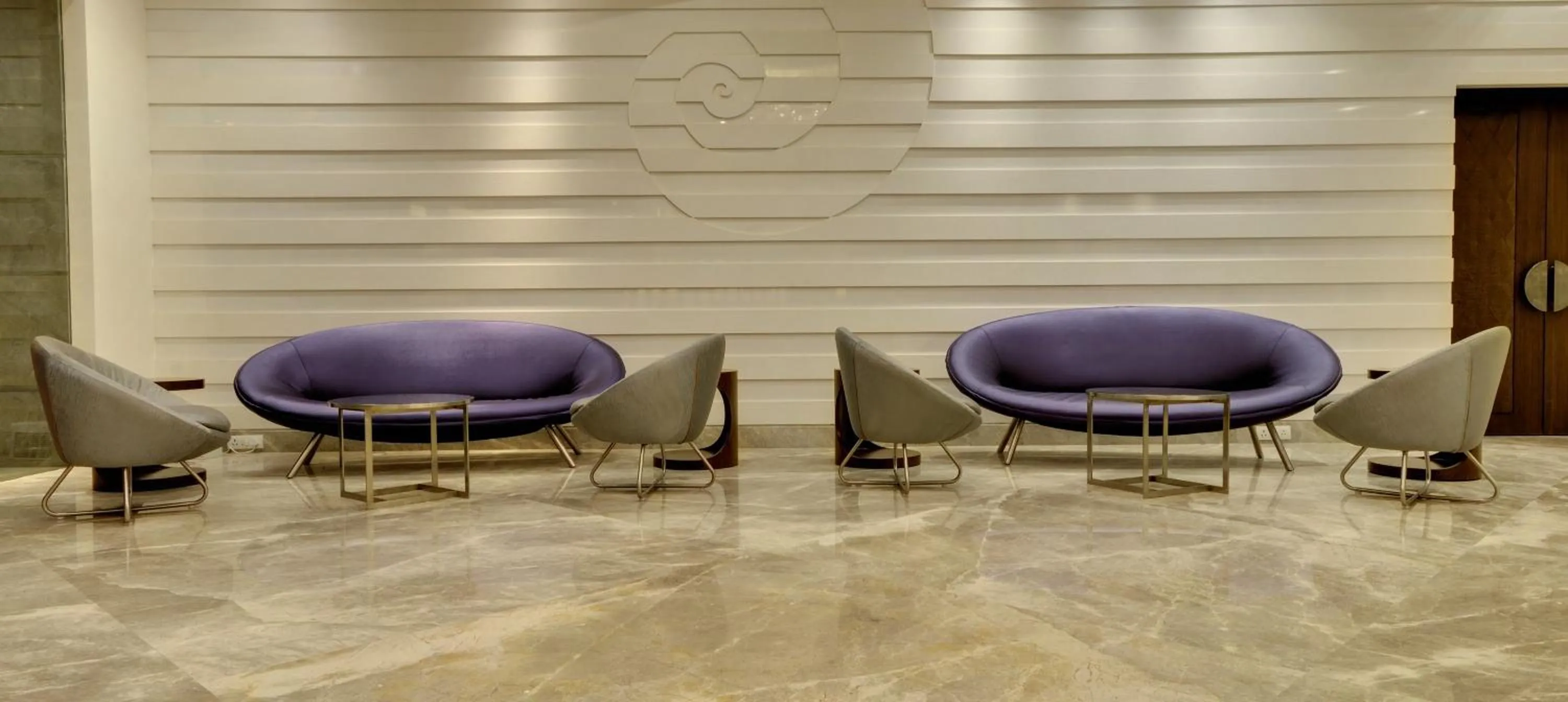 Lobby or reception in Hotel Platinum