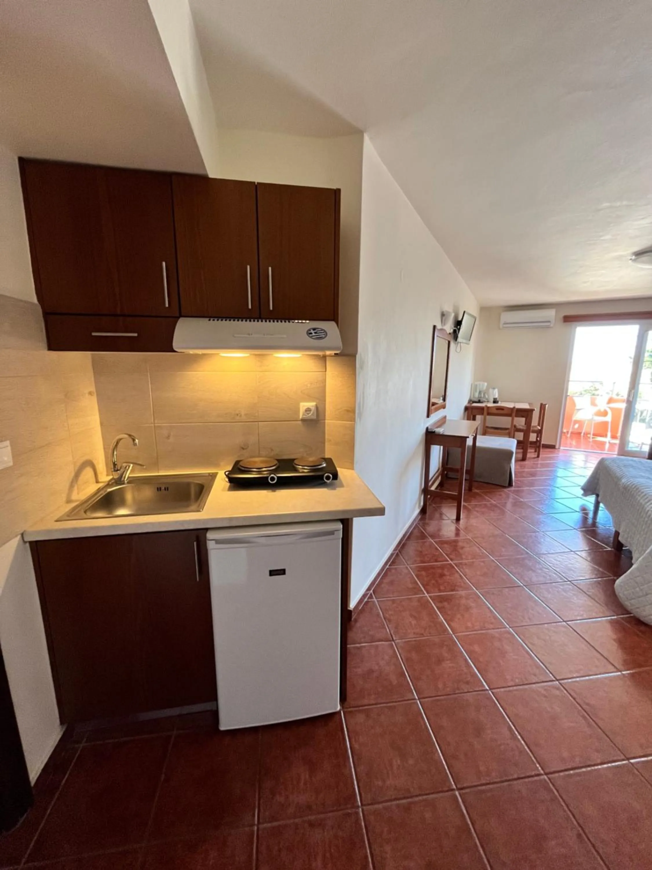 kitchen in Iolkos Hotel Apartments