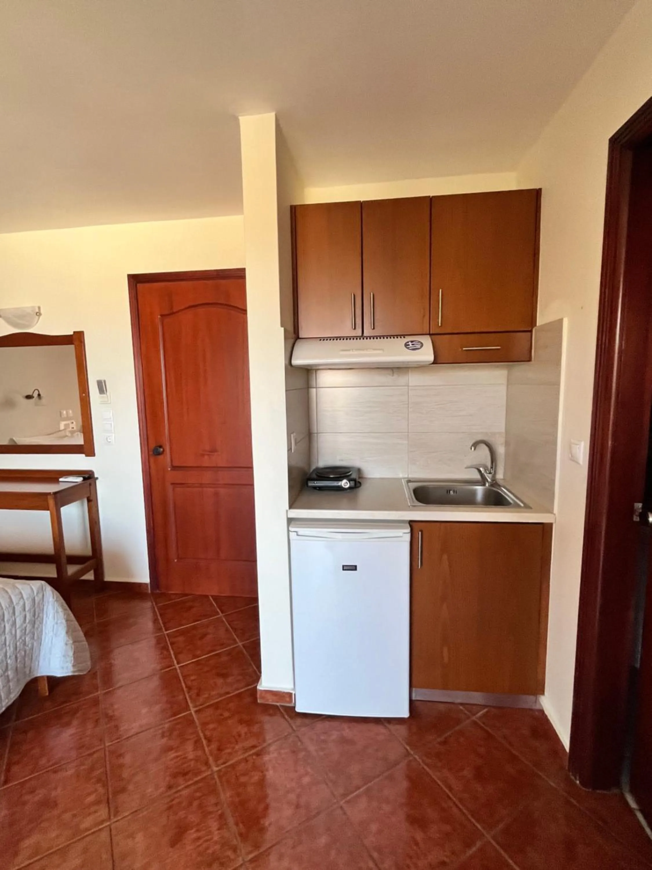 kitchen in Iolkos Hotel Apartments