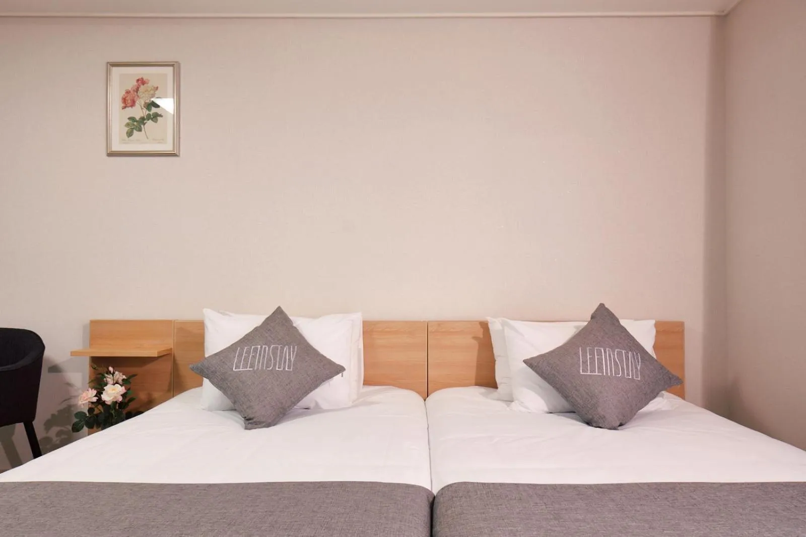 Bed in Geoje Leein Stay Hotel