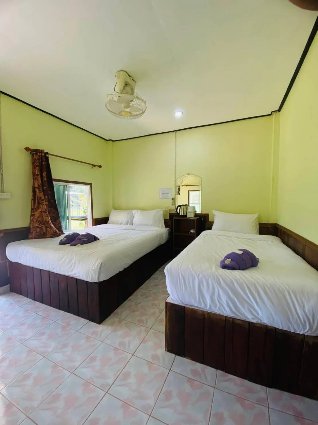 Bed in Koh Kood Far East Resort