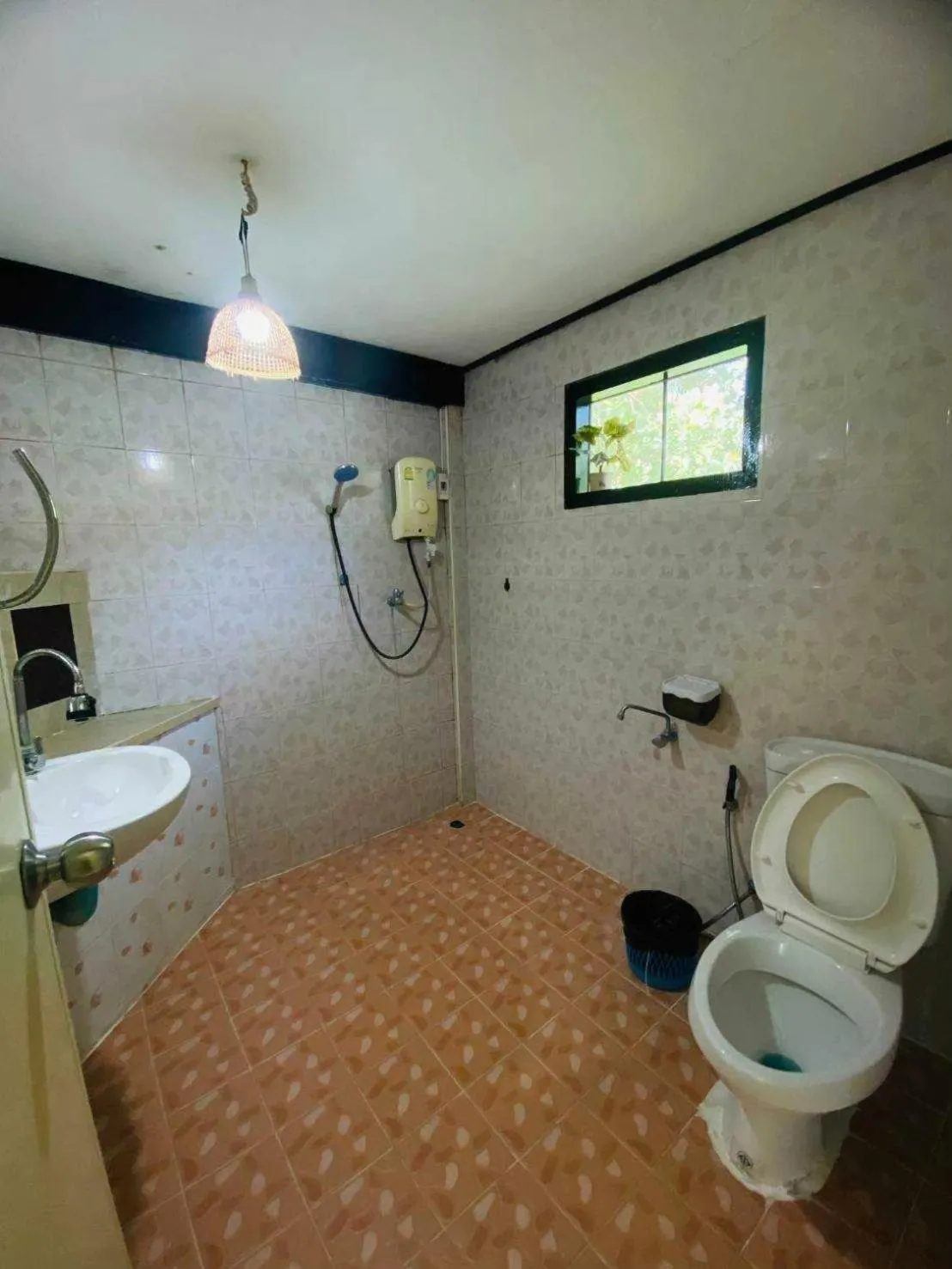 Bathroom in Koh Kood Far East Resort