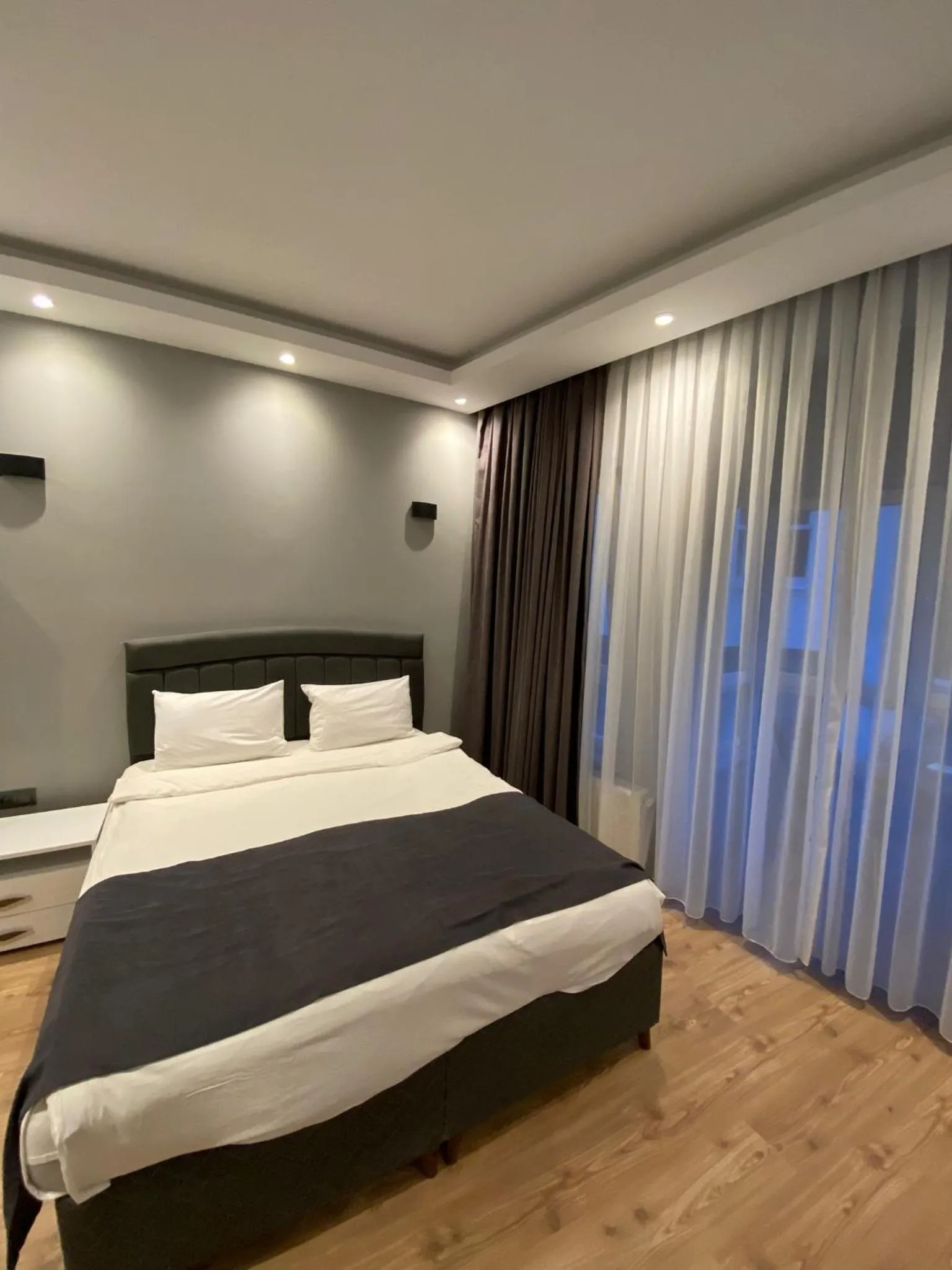 Bed in Ortakoy Aysem Sultan Hotel