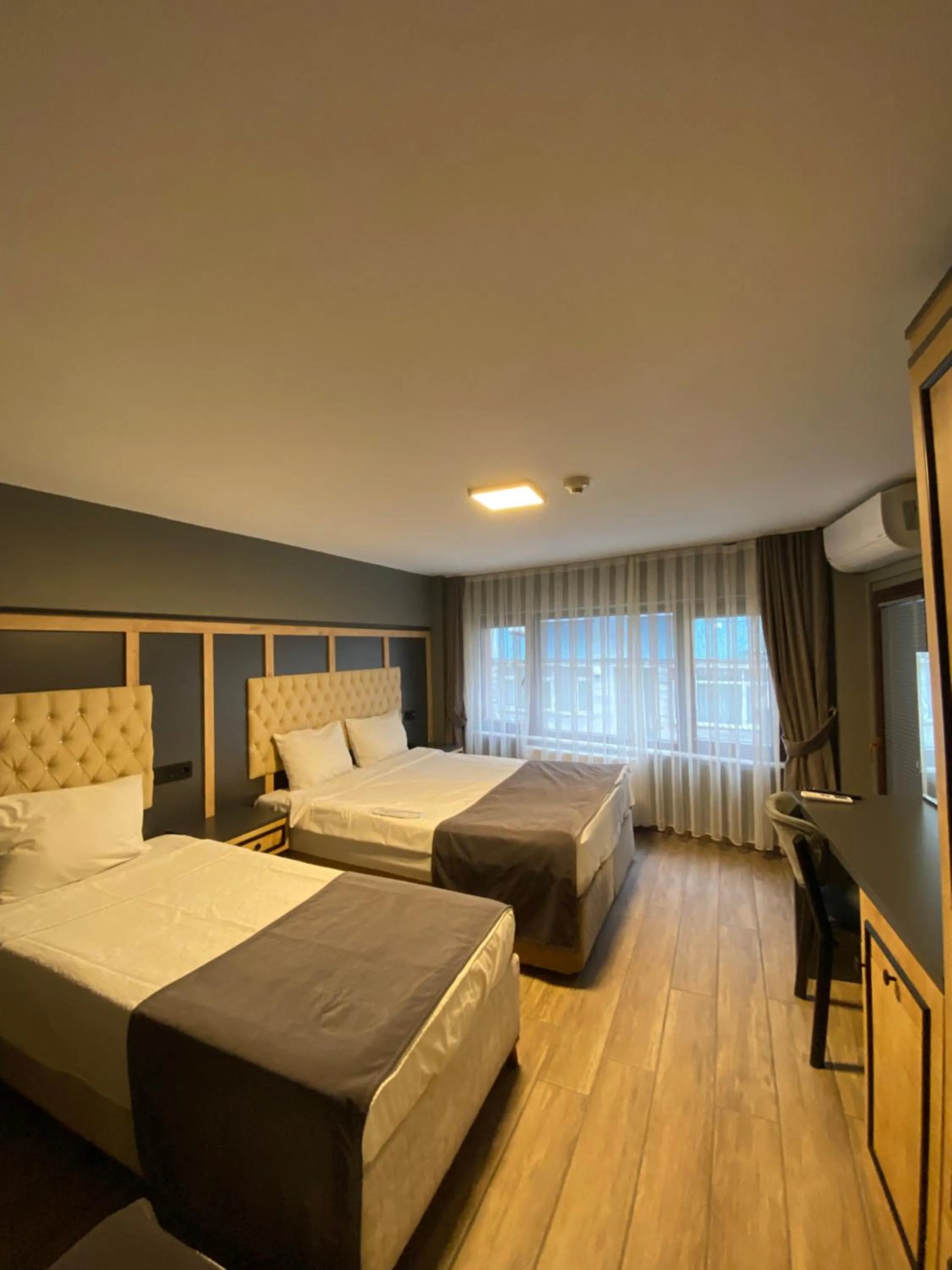 Bed in Ortakoy Aysem Sultan Hotel