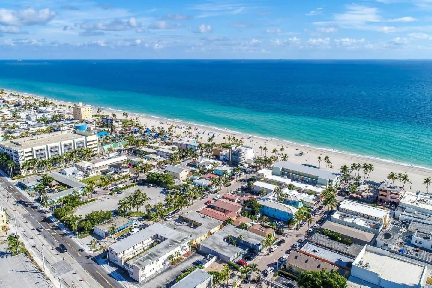 Other in Lovely 1BR w Parking Space Walk to the Beach 7