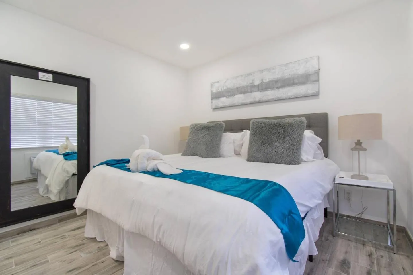 Other, Bed in Lovely 1BR w Parking Space Walk to the Beach 7