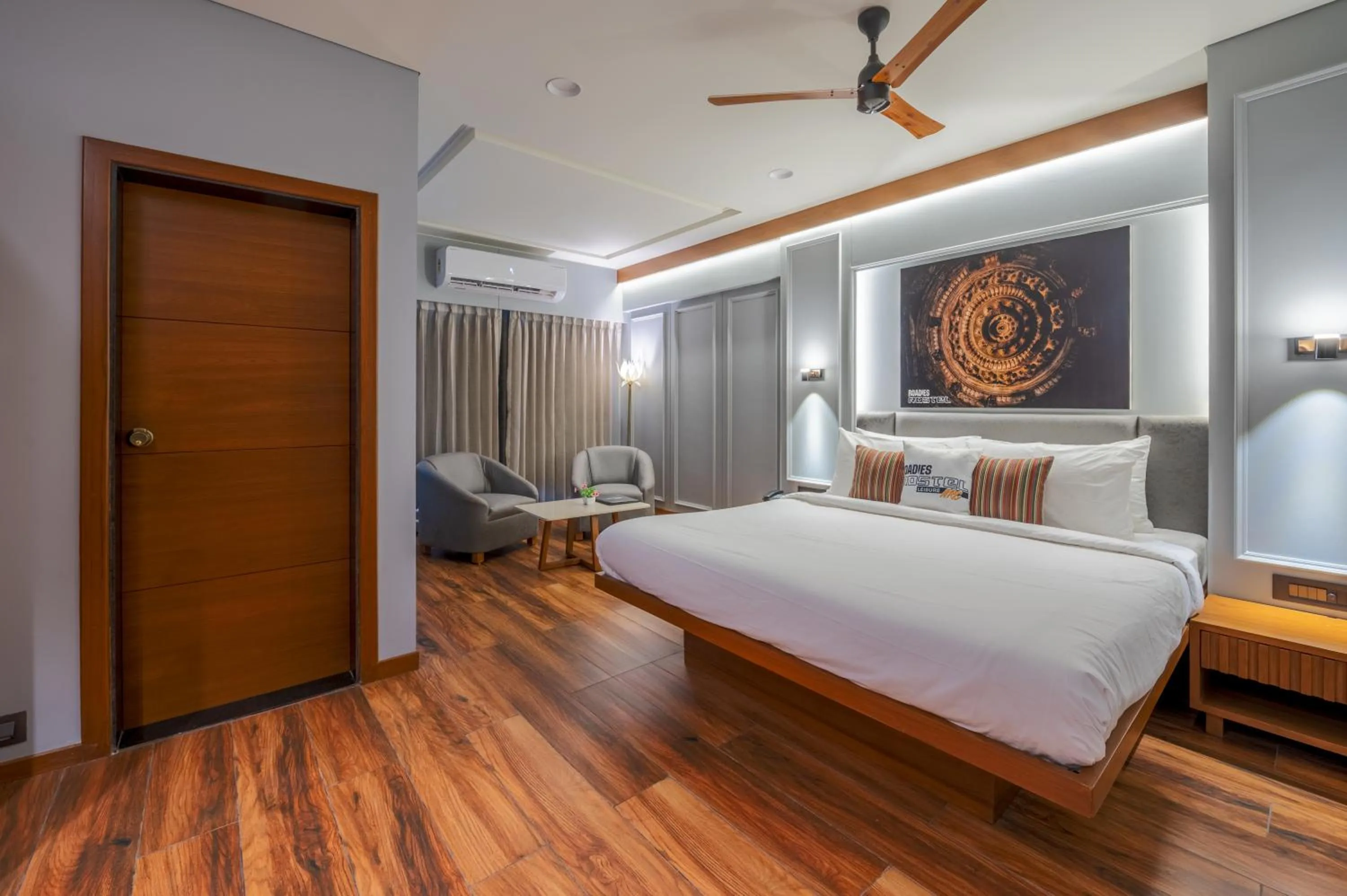 Bed in Roadies Rostel - Best Adventure Resort in Ahmedabad