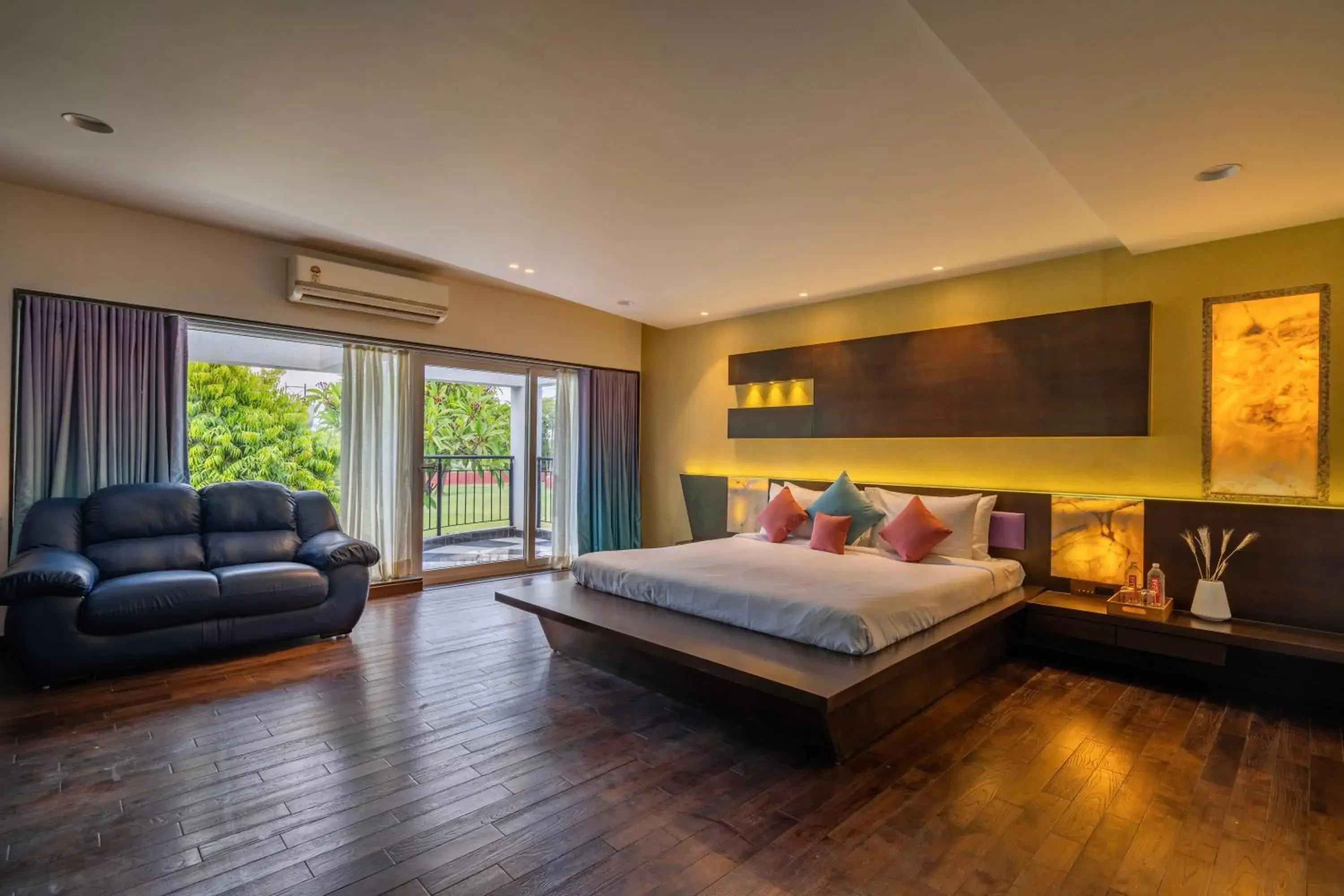 Family Suite with Balcony in Roadies Rostel - Best Adventure Resort in Ahmedabad Family Suite with Balcony in Roadies Rostel - Best Adventure Resort in Ahmedabad