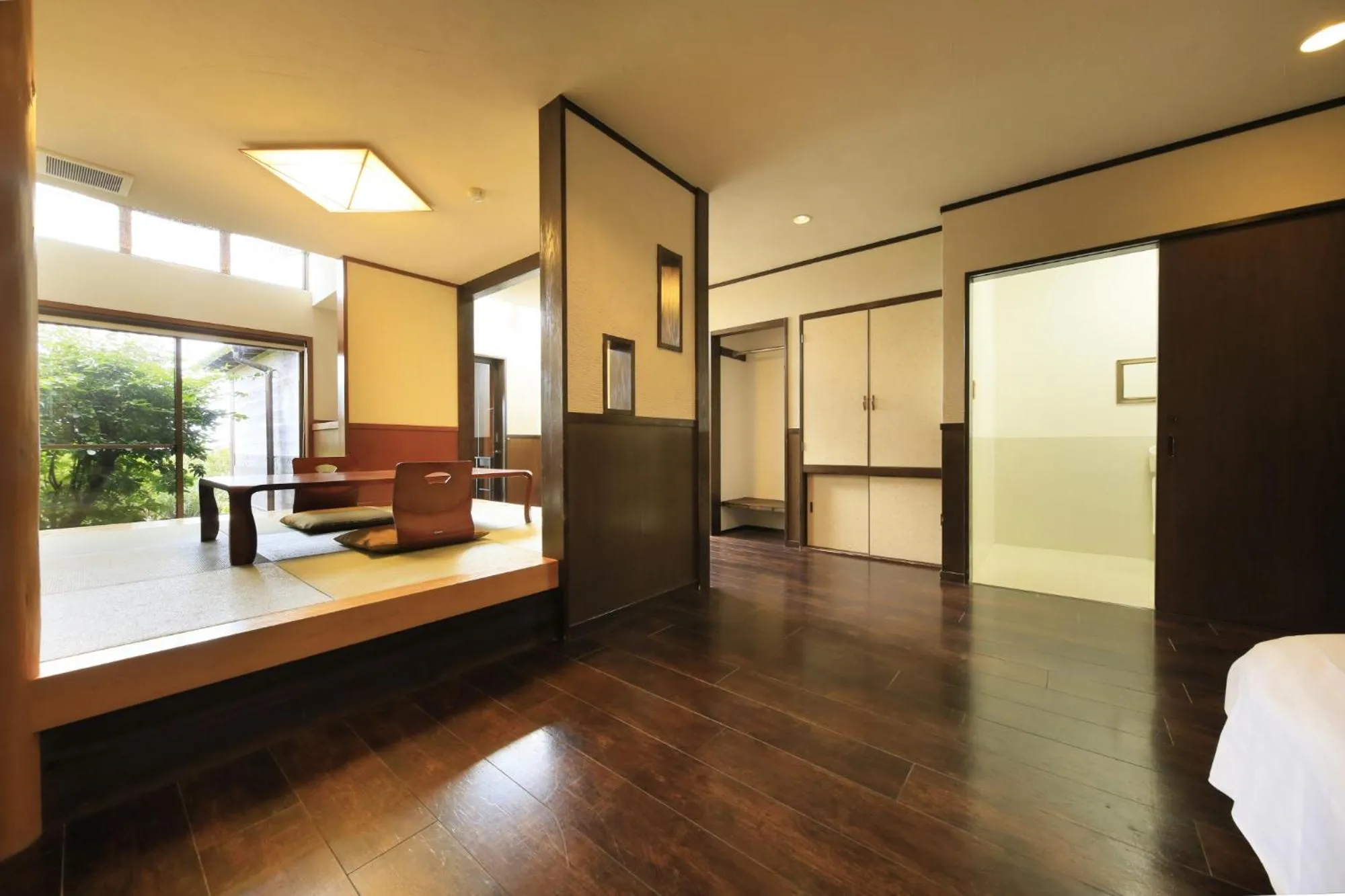 Photo of the whole room, Bed in Welcome Inn SunnySteps