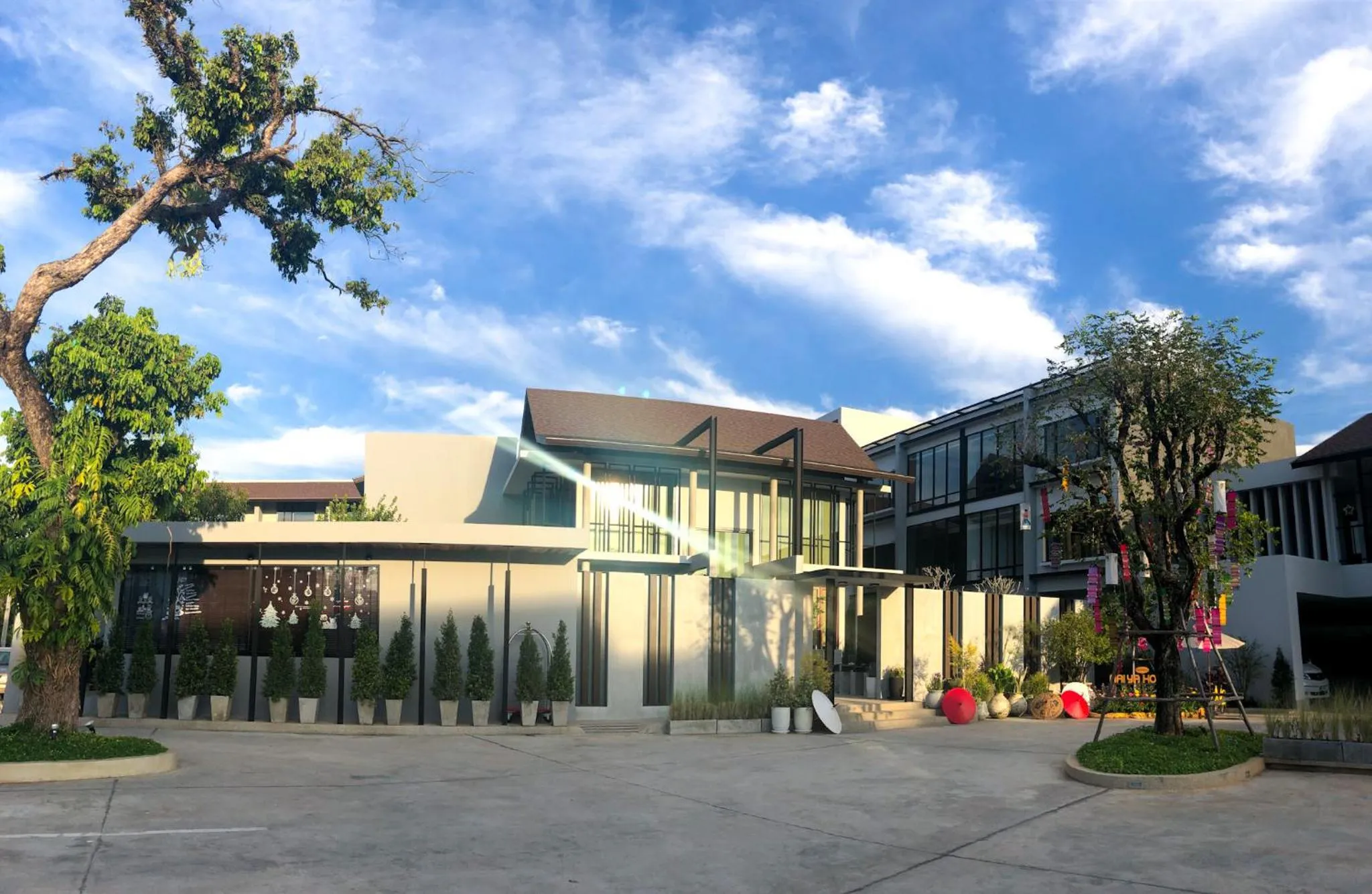 Parking in NAI YA Hotel -SHA Extra Plus