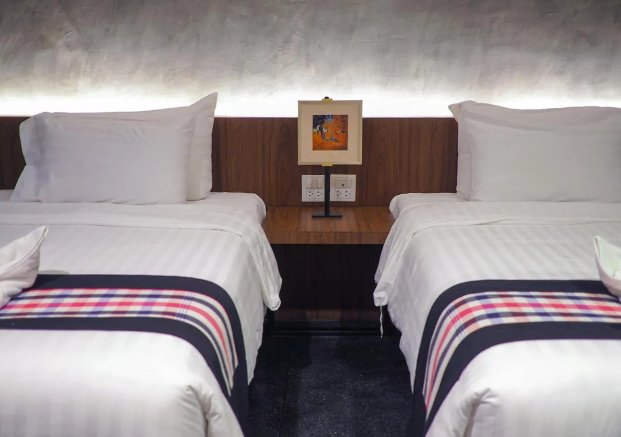 Bed in NAI YA Hotel -SHA Extra Plus