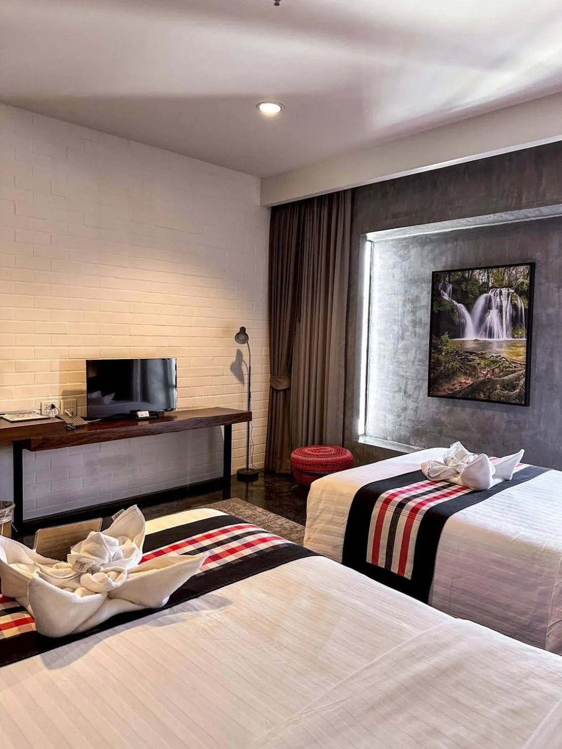 Bed in NAI YA Hotel -SHA Extra Plus