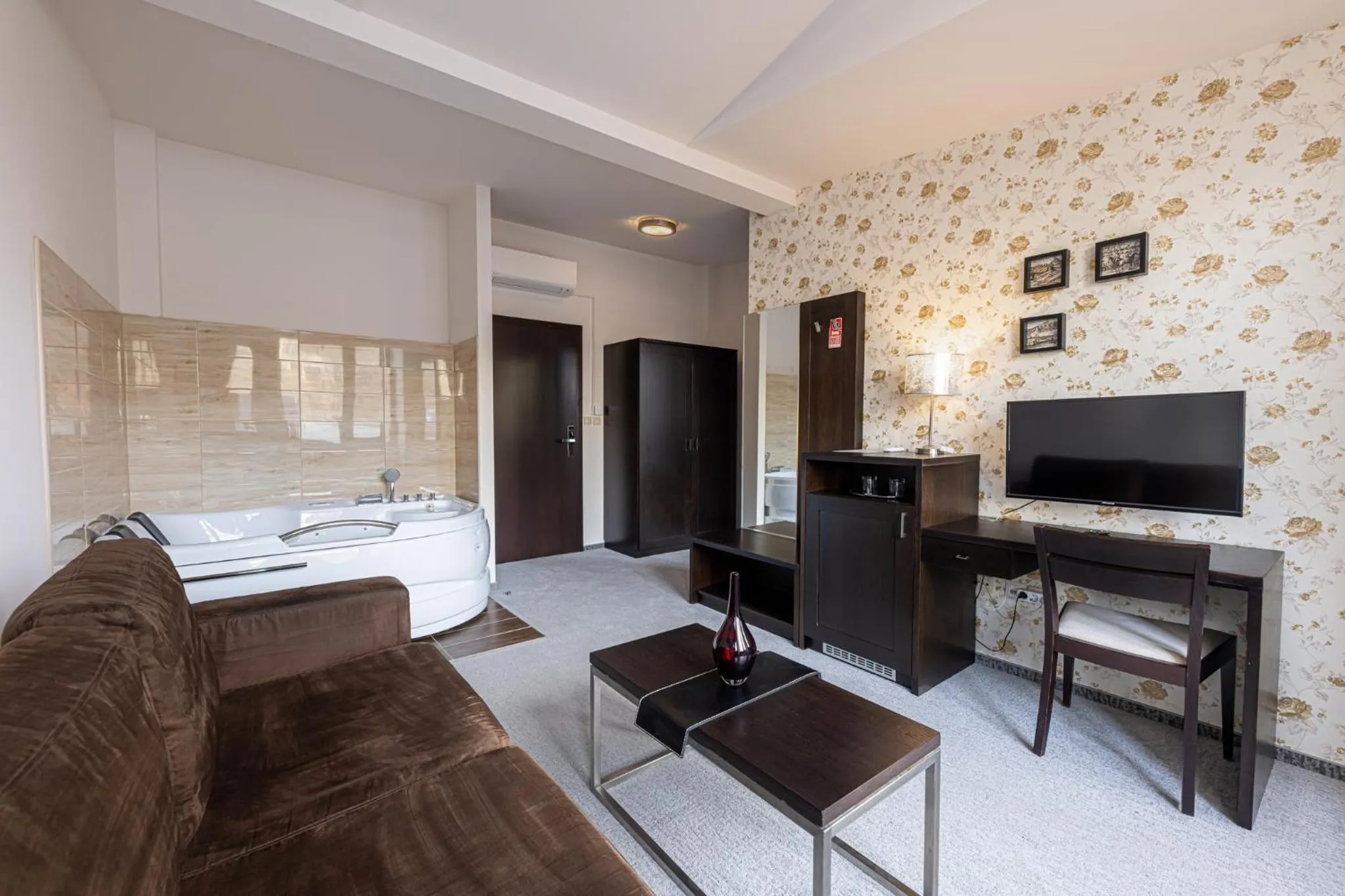 Photo of the whole room in Bazilika alatt Panzió