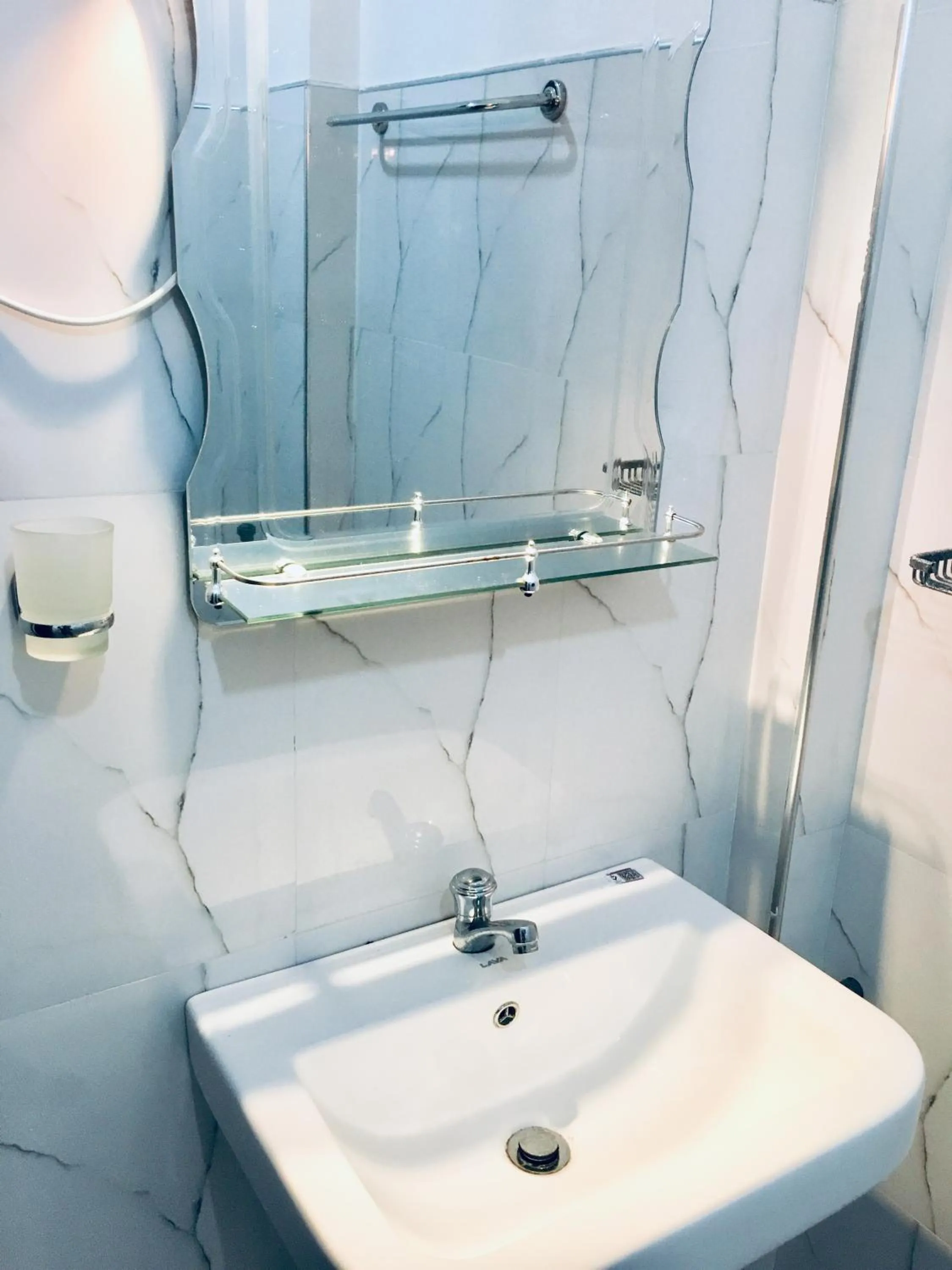 Bathroom in Vivid Lanka