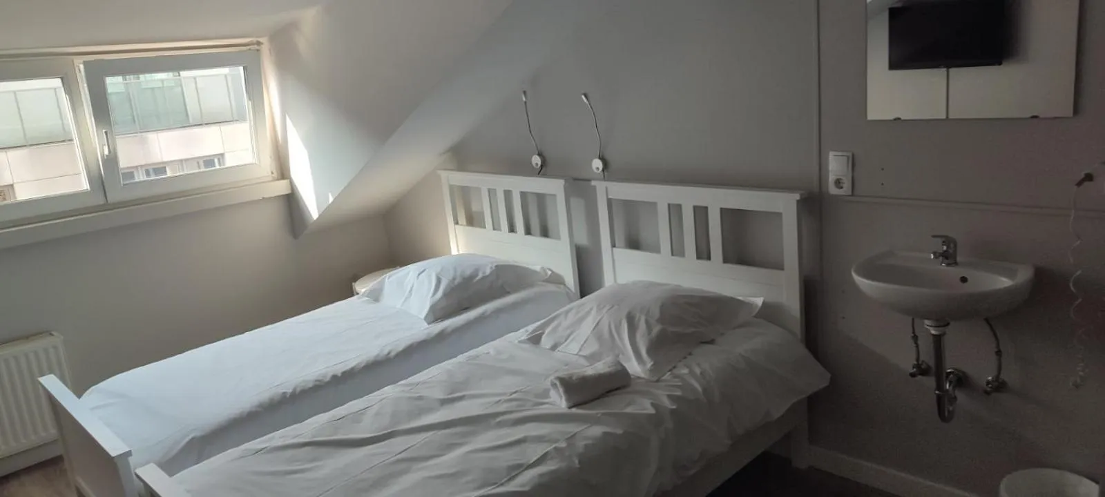 Bedroom, Bed in Hotel Bristol