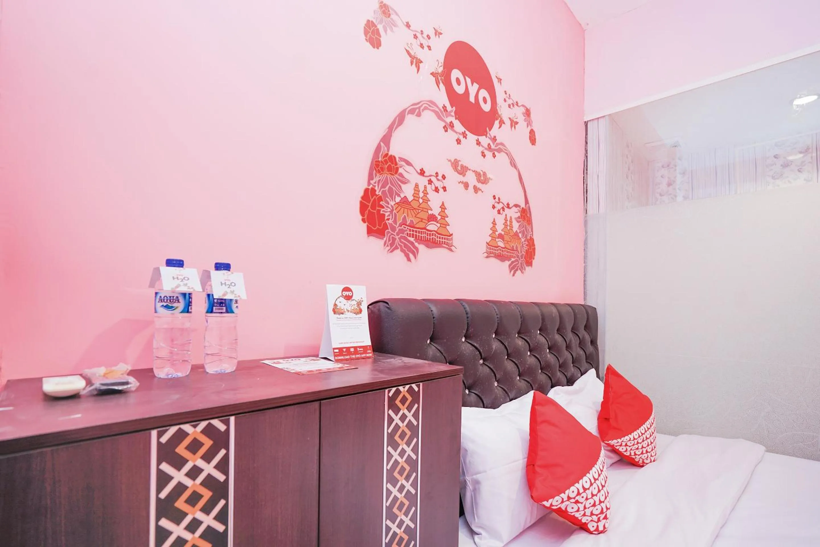 Bedroom, Bed in Hotel O Juanda Near Terminal International Juanda