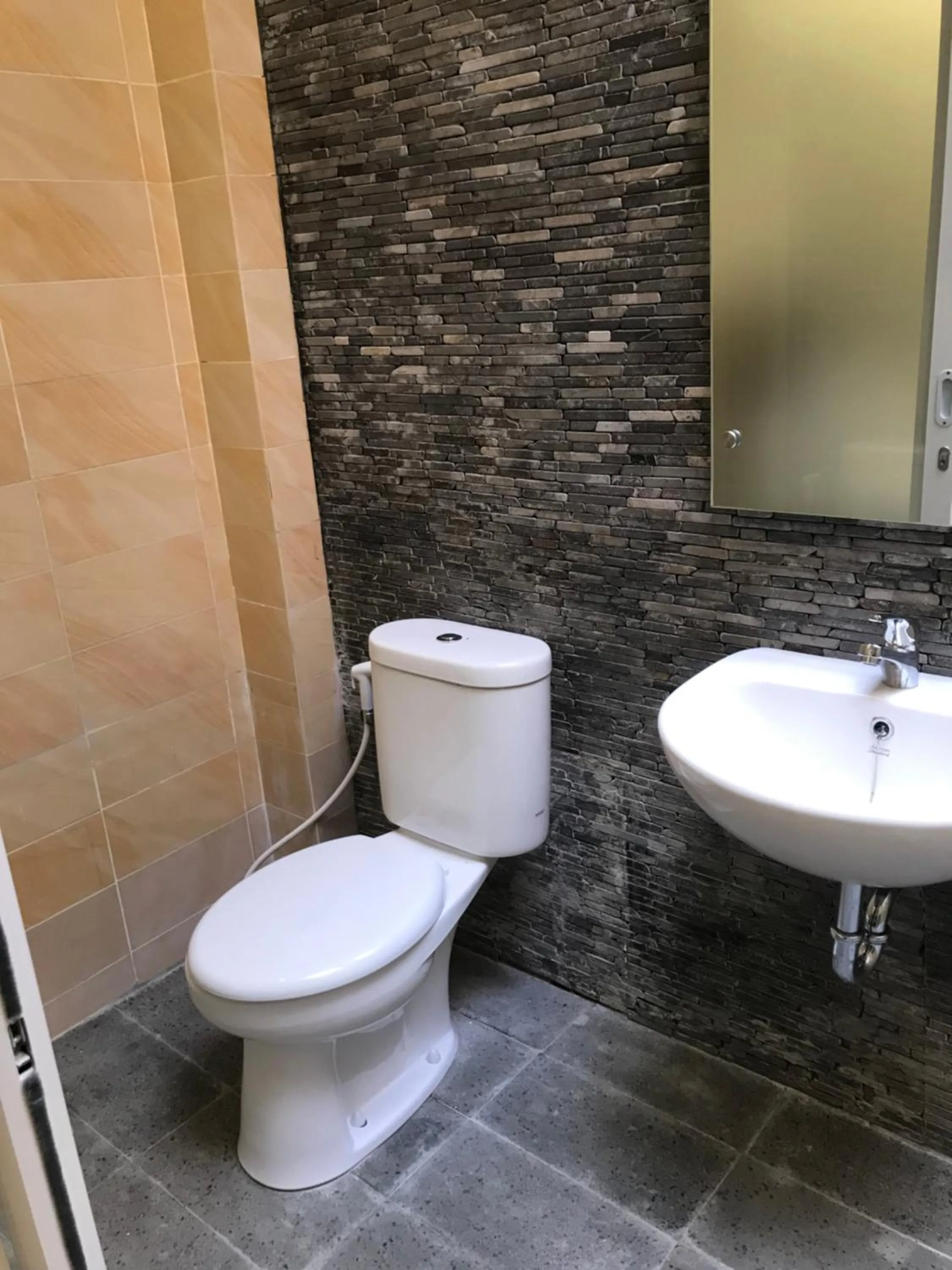 Bathroom in RedDoorz Plus @ Demangan Gejayan