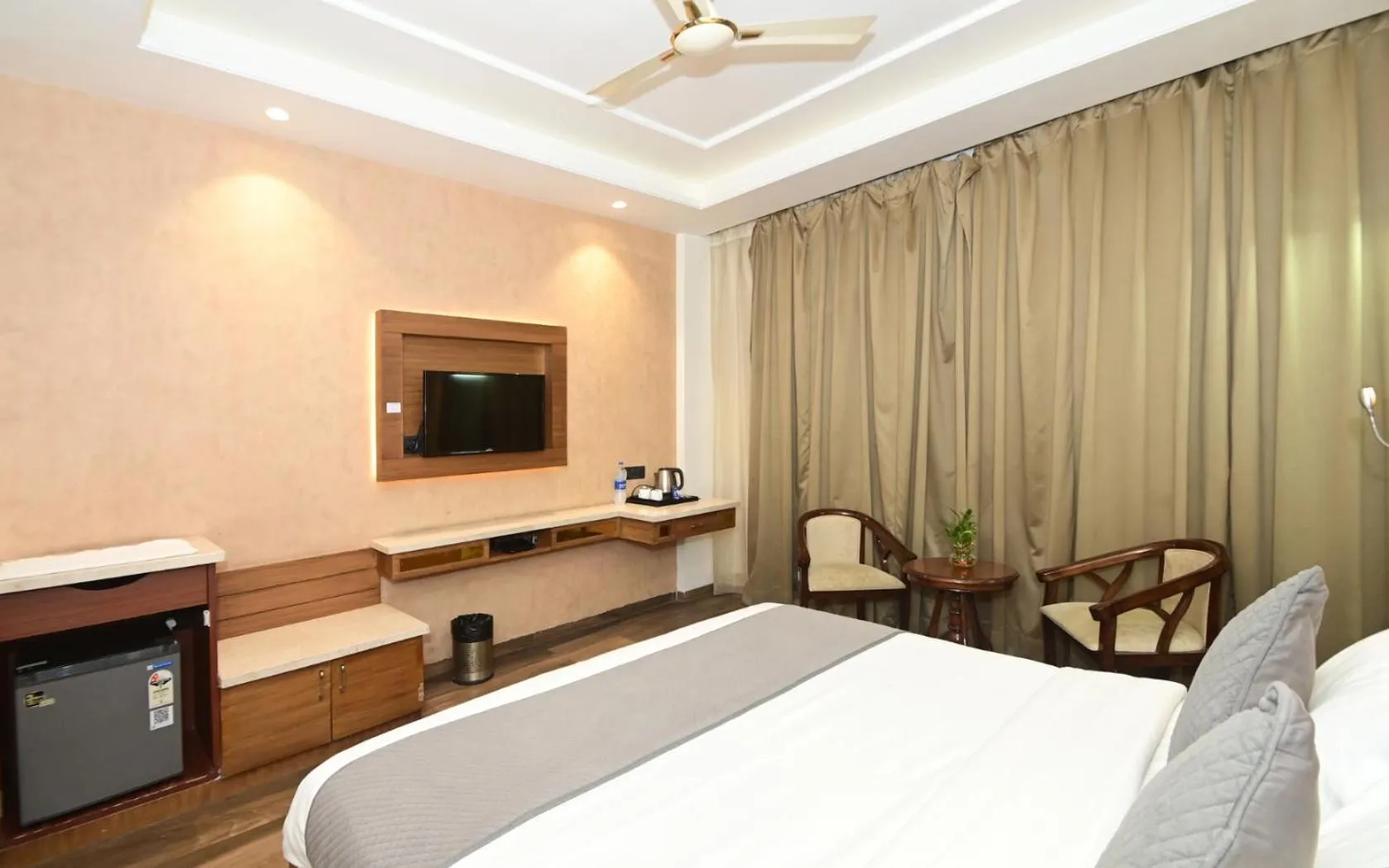 Bed in Hotel RR 62-Jaipur City Centre Hotel