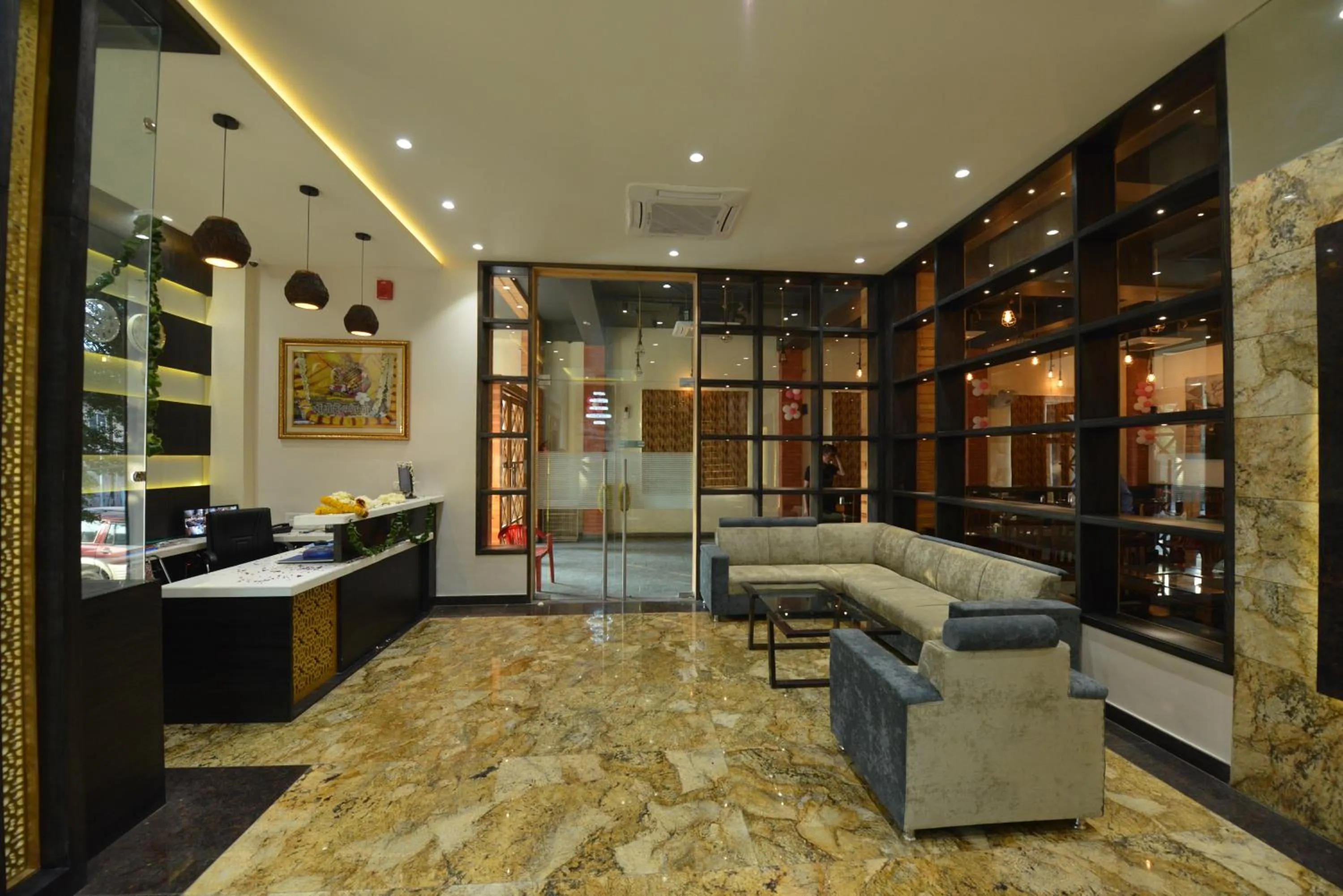 Lobby or reception in Hotel RR 62-Jaipur City Centre Hotel