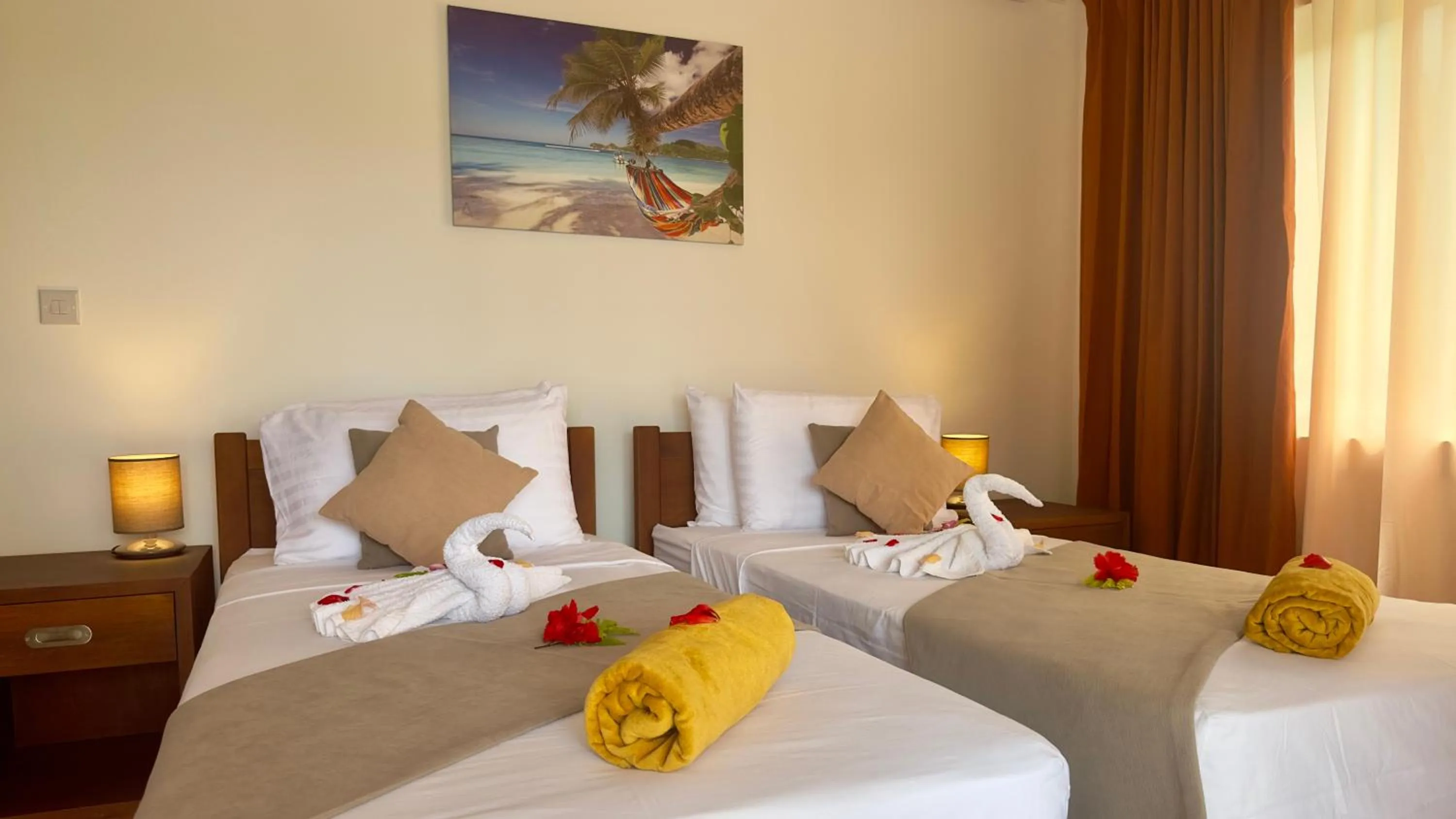 Bedroom, Bed in The Palm Seychelles