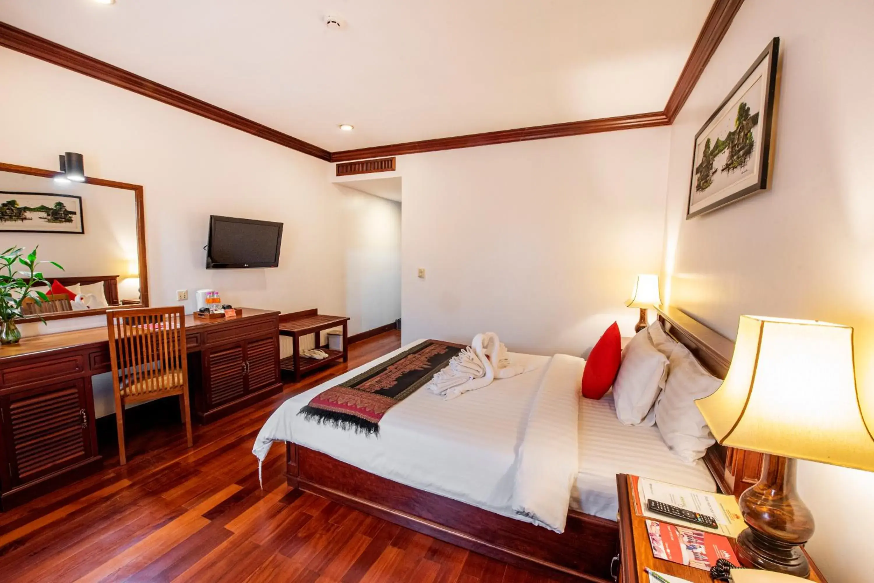 Single Room in Royal Crown Hotel & Spa Single Room in Royal Crown Hotel & Spa