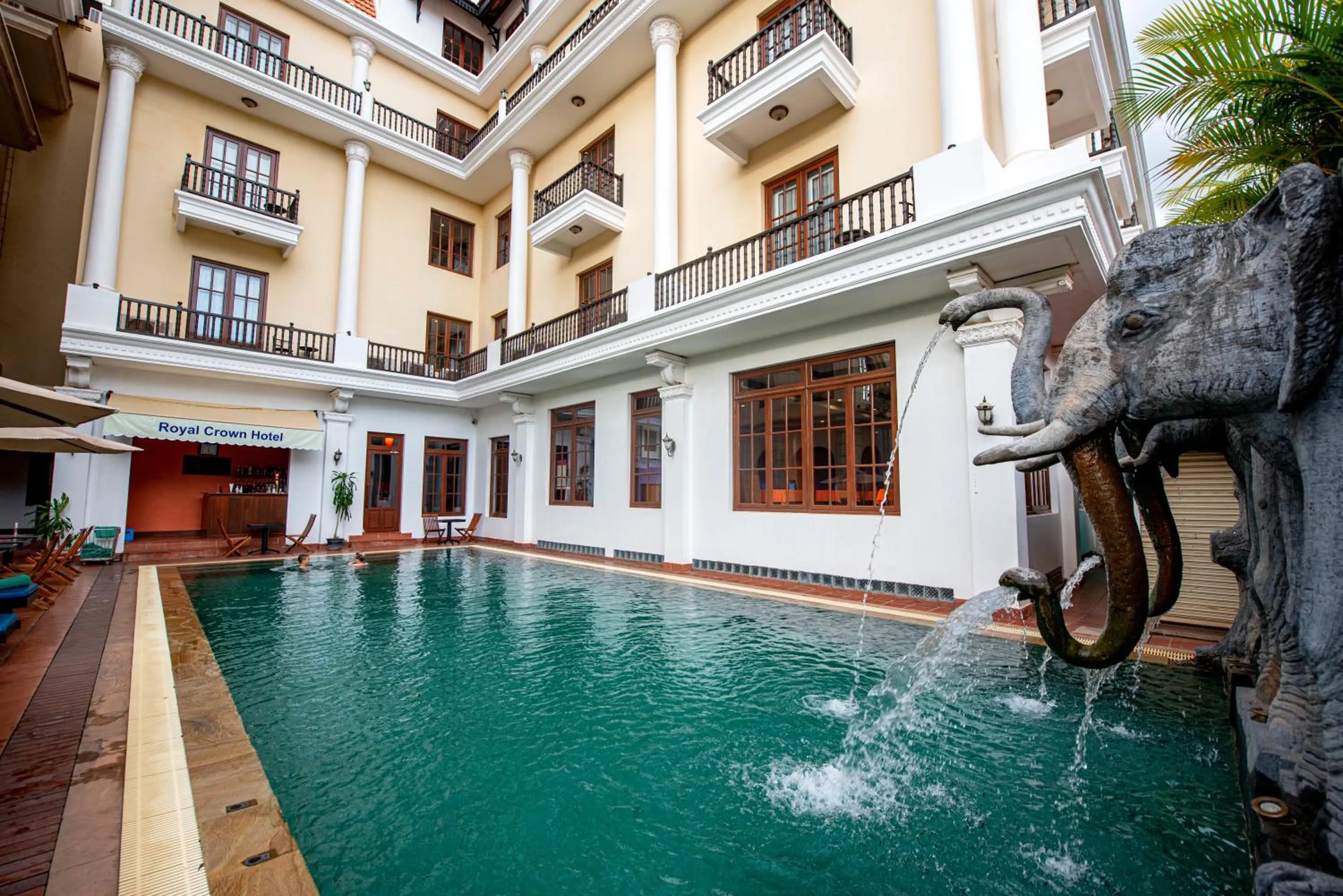 Swimming pool in Royal Crown Hotel & Spa