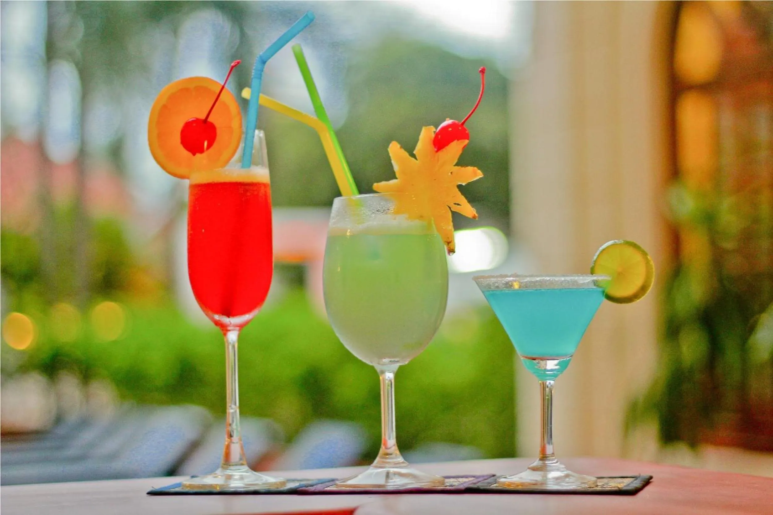 Lounge or bar in Royal Crown Hotel & Spa