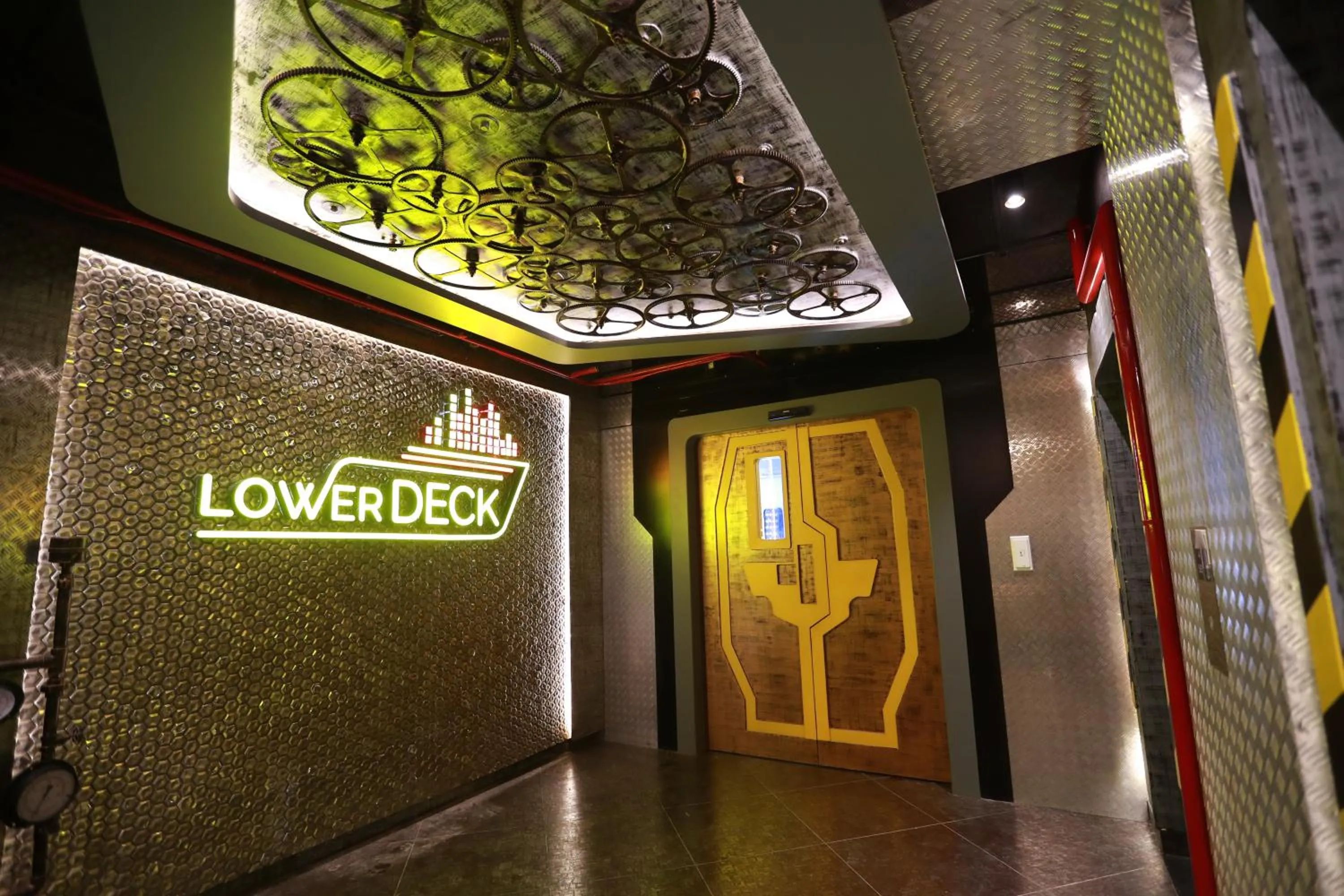 Lounge or bar in Hotel Park Elanza Chennai