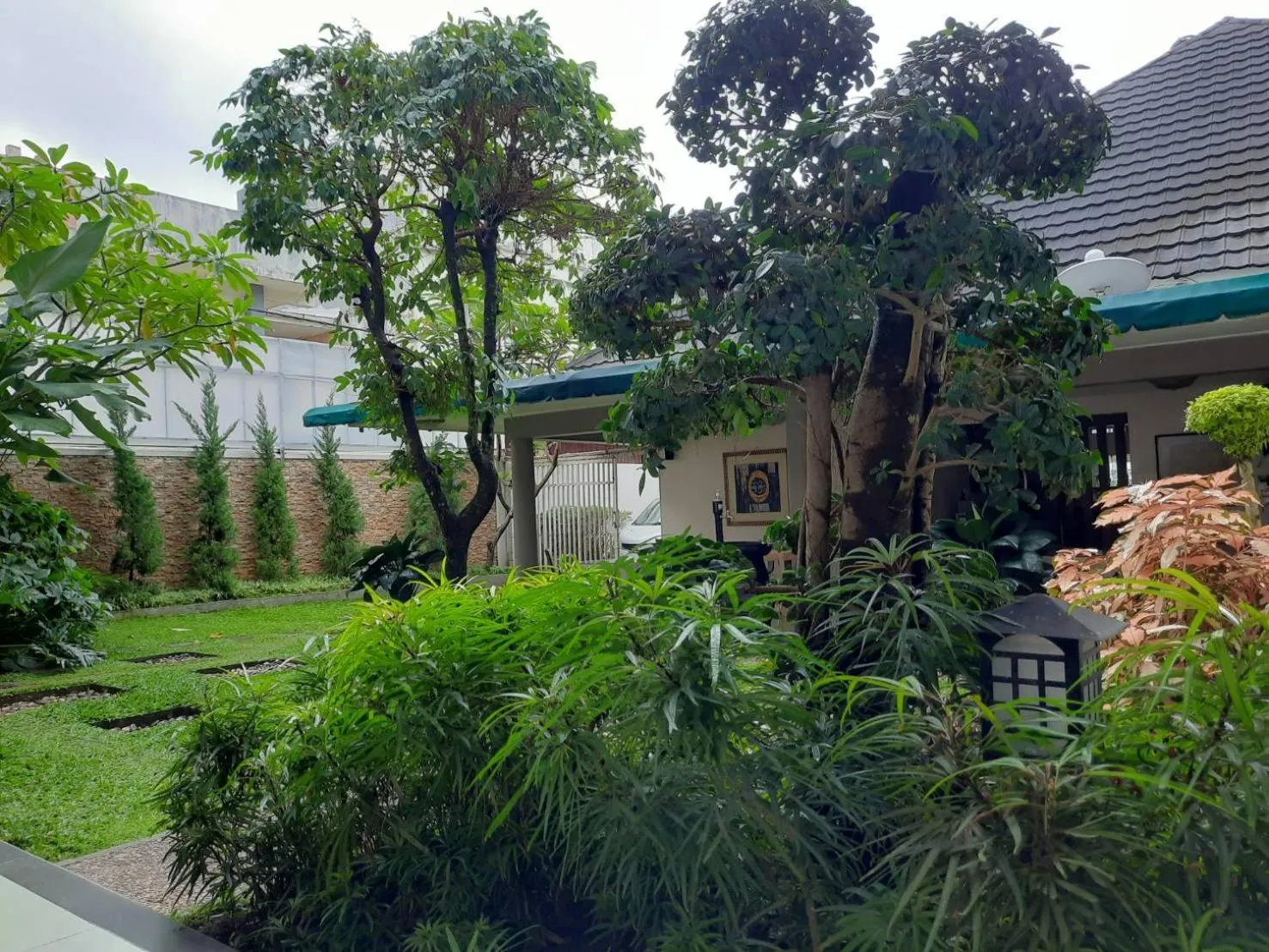 The Sriwijaya Hotel - Halal Hotel
