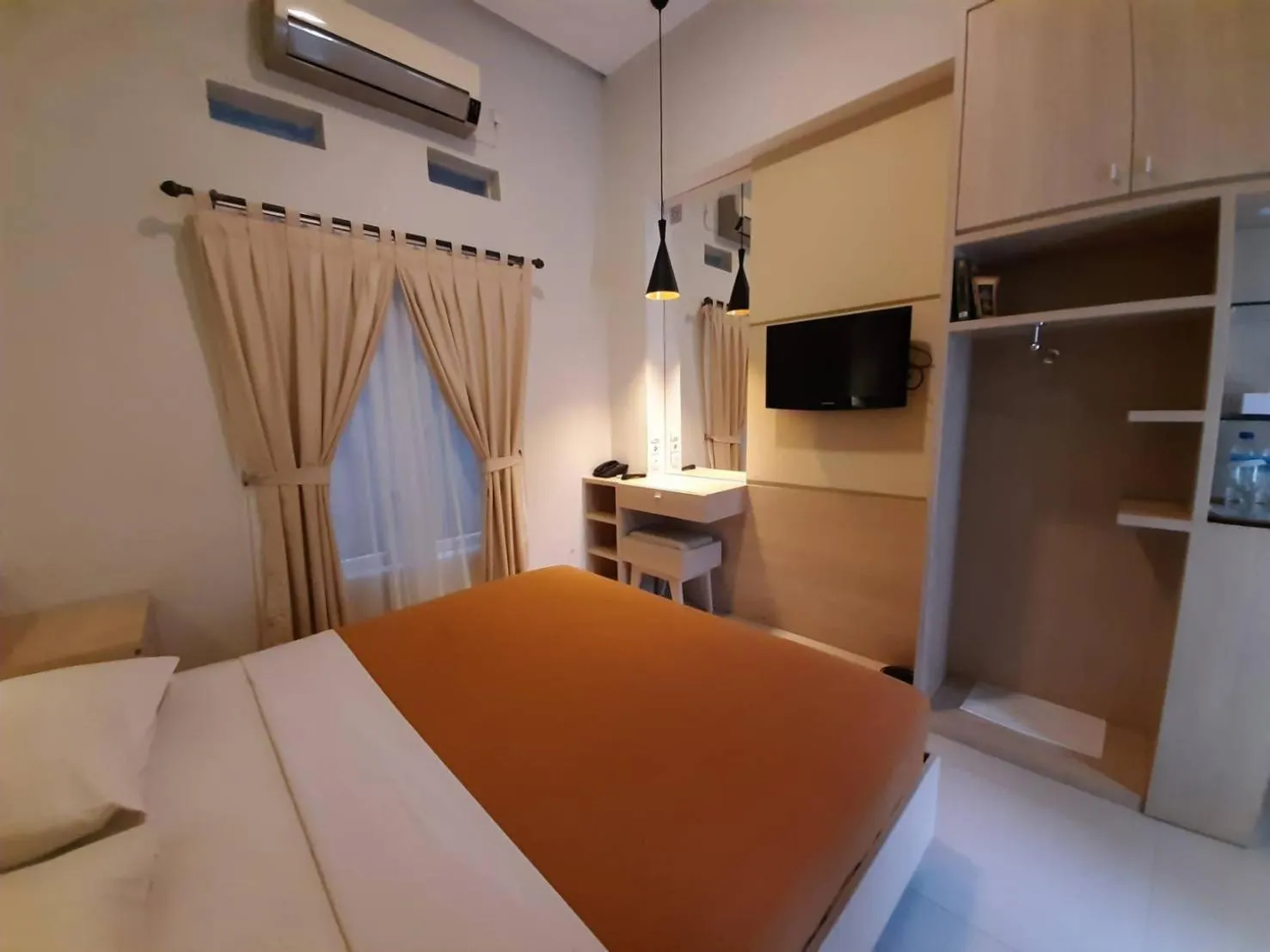 Bed in The Sriwijaya Hotel - Halal Hotel