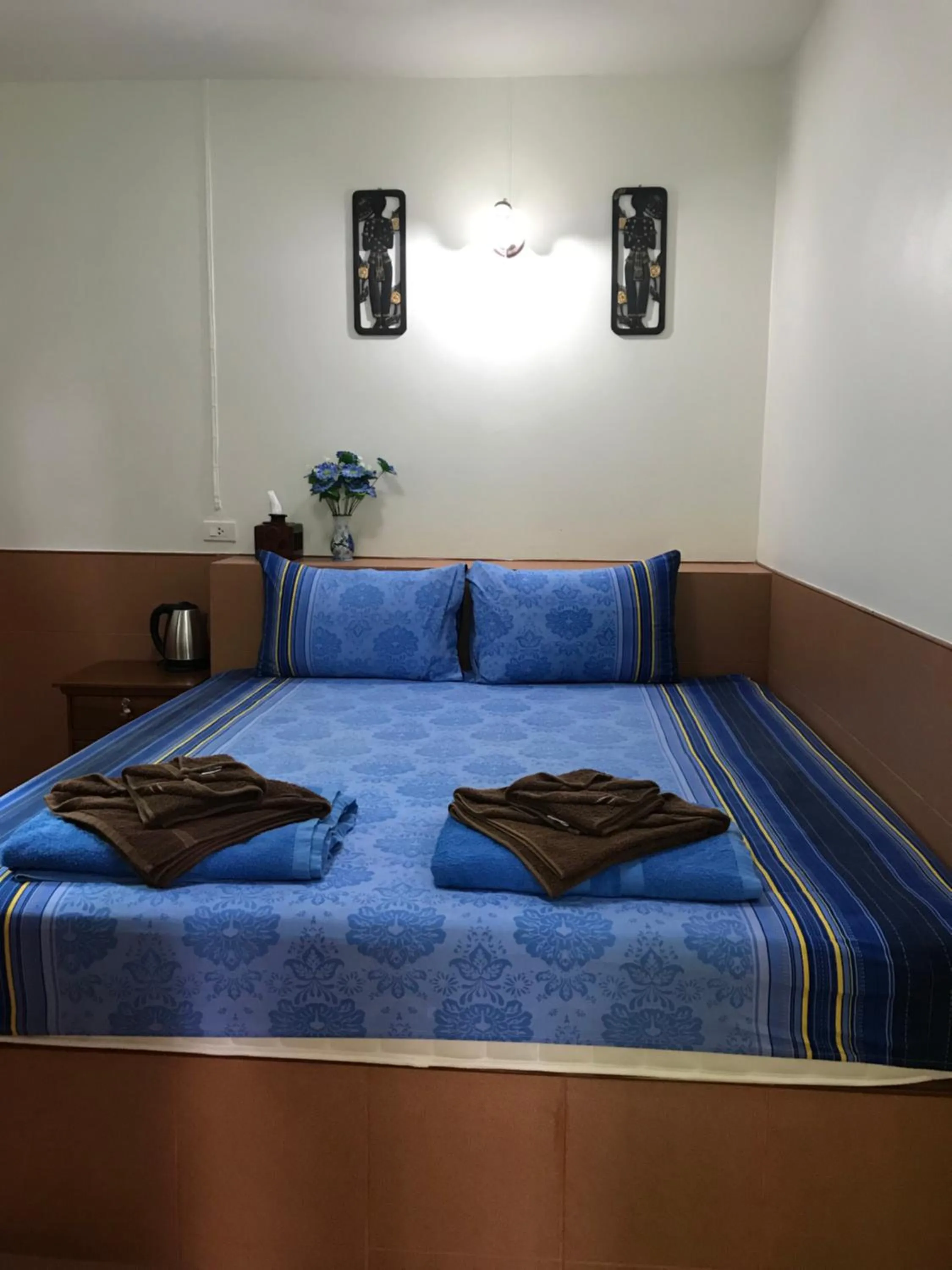 Bed in Pim Bungalow