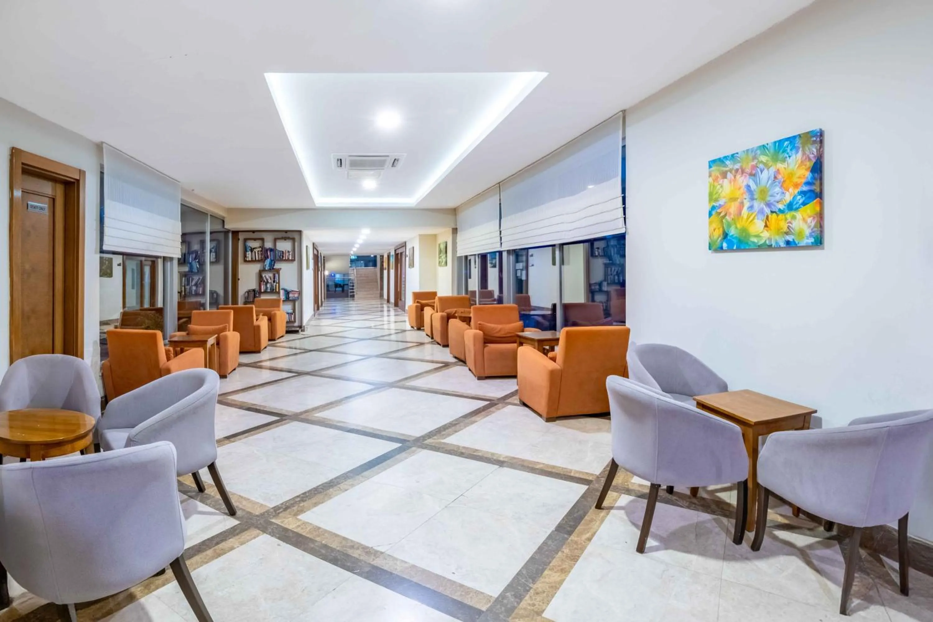 Lobby or reception in Ramada Resort Side