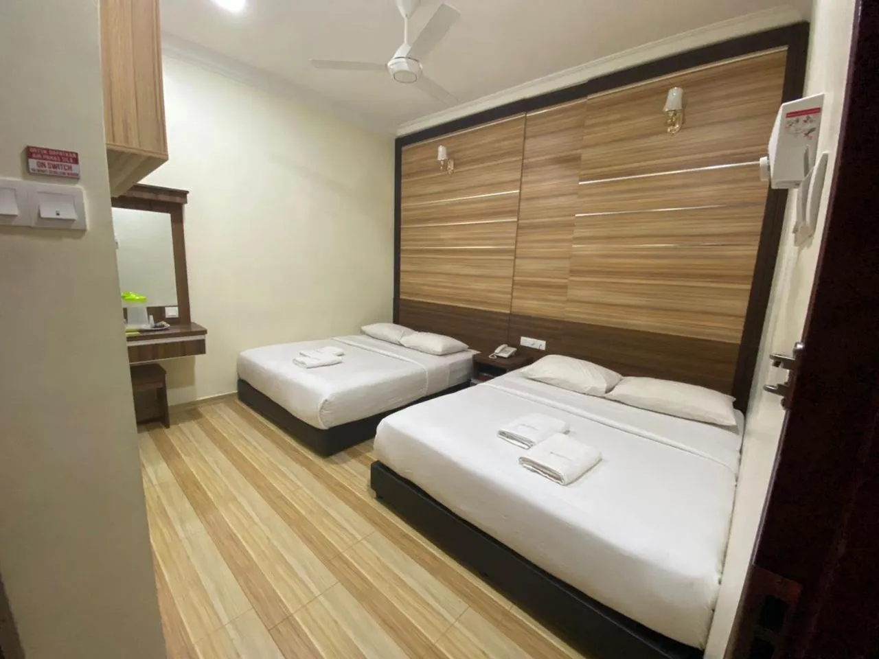 Bed in Haji Saudi Hotel